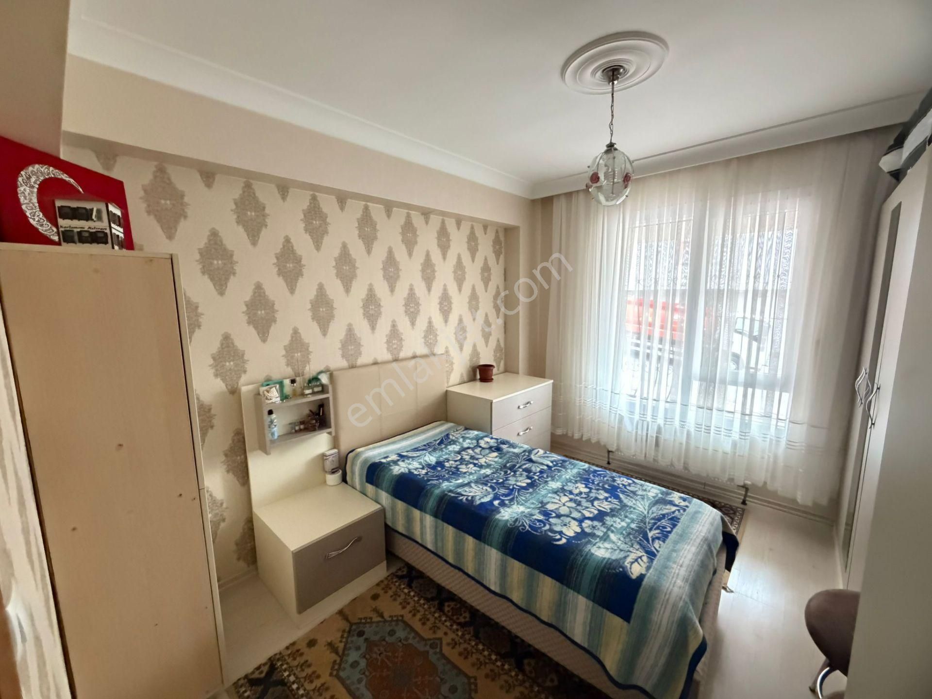 Atapark Merkezi Konumda Yeni Binada Katta Asansörlü 3+1 - Görsel 18