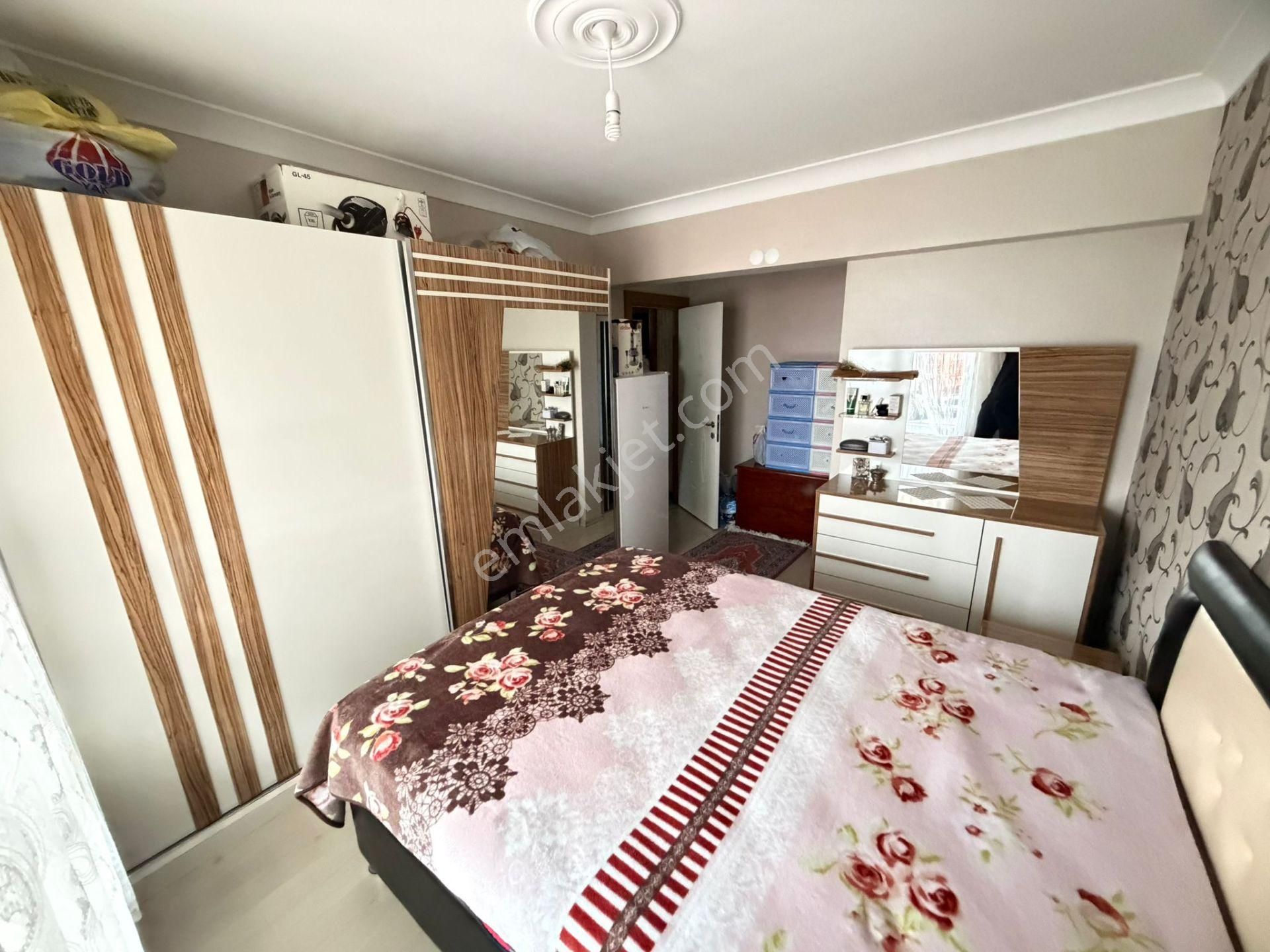 Atapark Merkezi Konumda Yeni Binada Katta Asansörlü 3+1 - Görsel 22