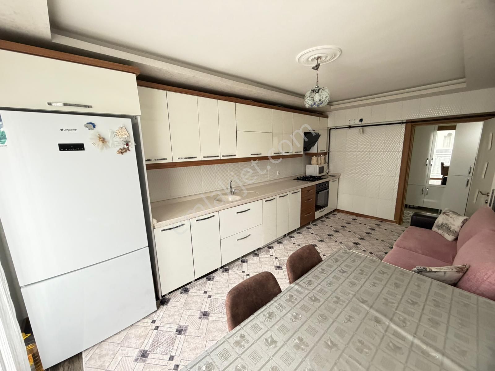 Atapark Merkezi Konumda Yeni Binada Katta Asansörlü 3+1 - Görsel 14