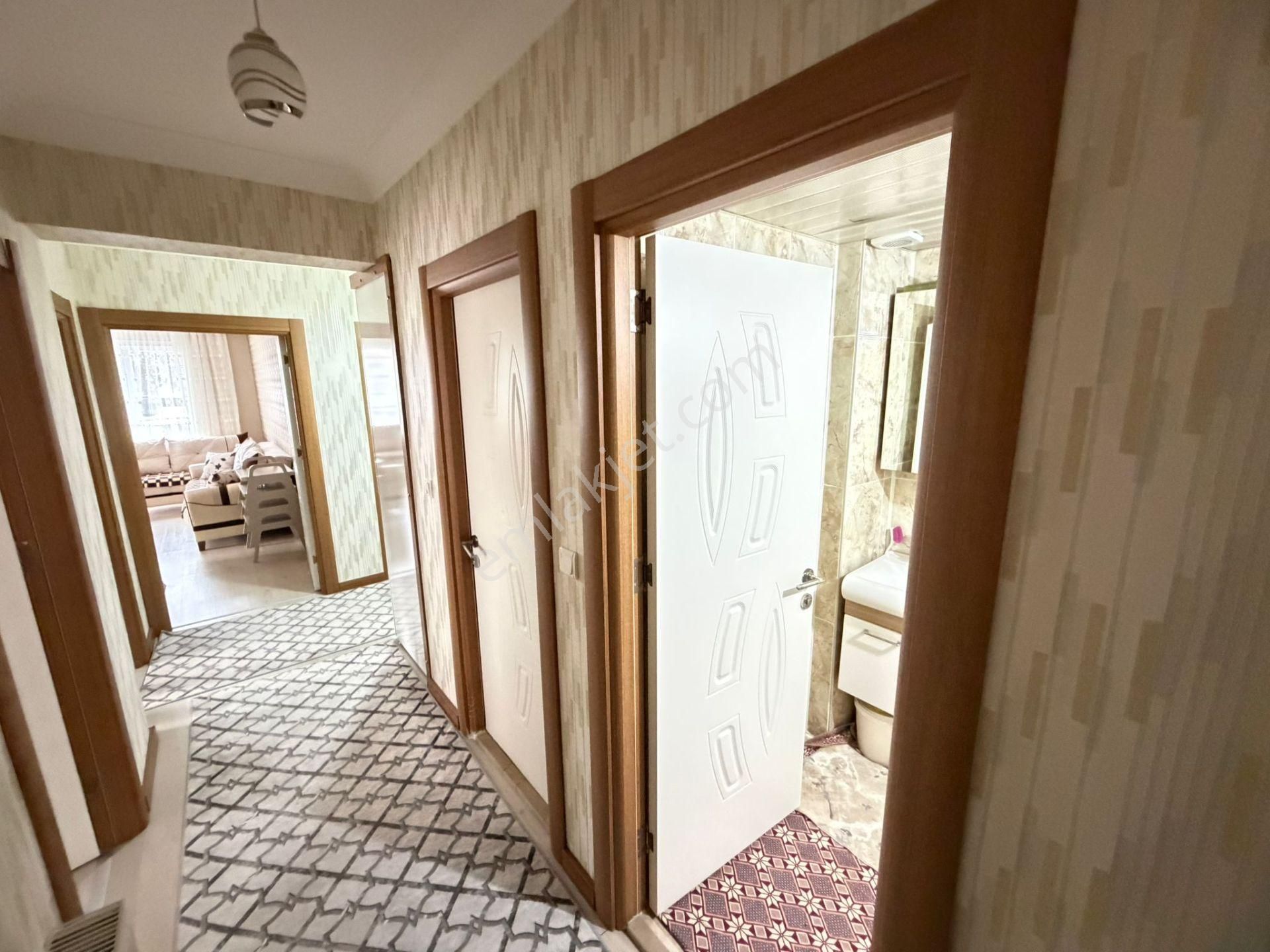 Atapark Merkezi Konumda Yeni Binada Katta Asansörlü 3+1 - Görsel 25