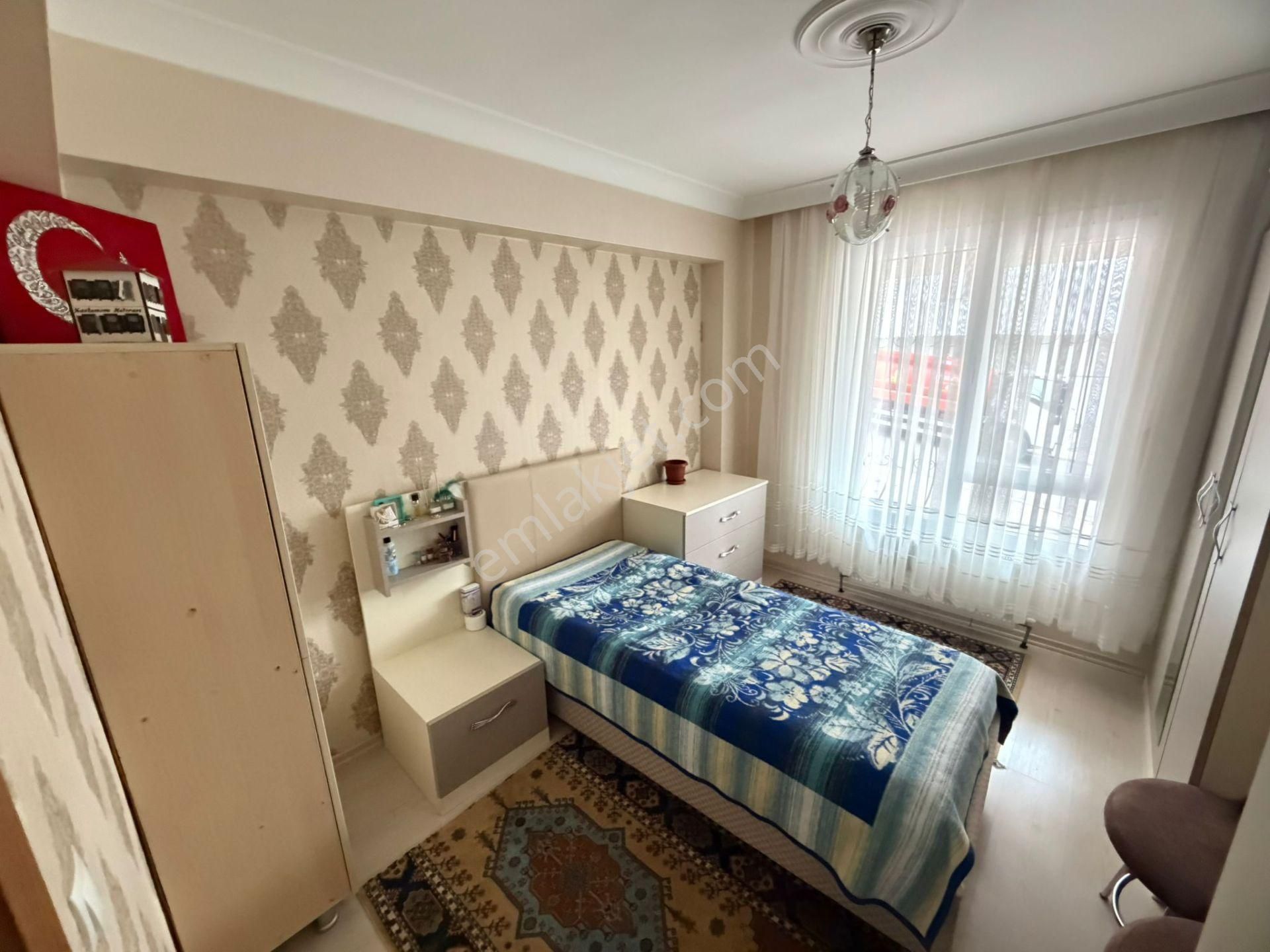 Atapark Merkezi Konumda Yeni Binada Katta Asansörlü 3+1 - Görsel 17