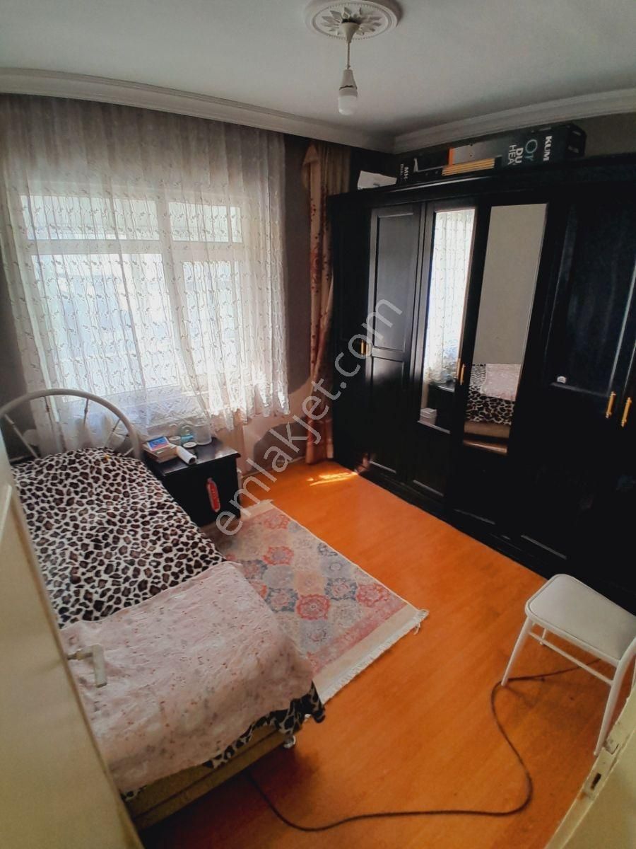 Metro Yanında Asansörlü / 3. Kat Bağımsız Salon / İskanlı - Görsel 22