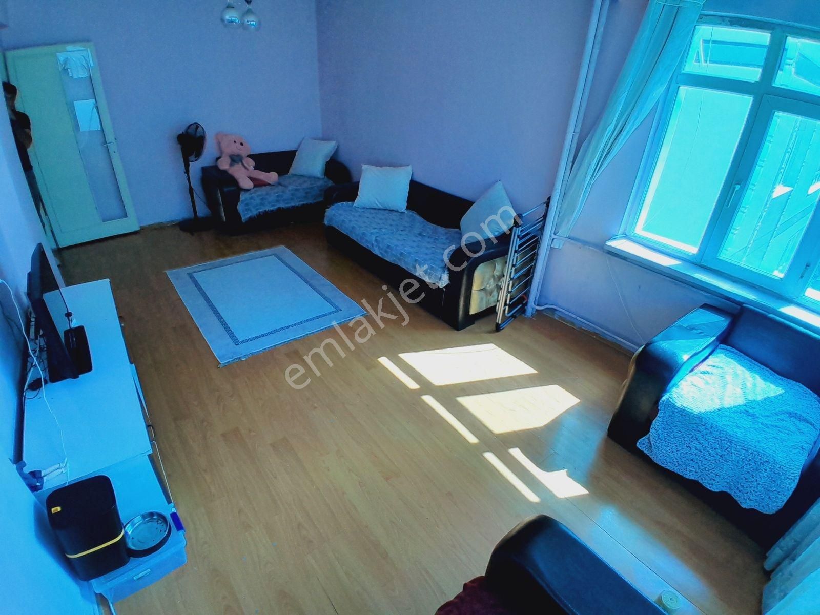 Metro Yanında Asansörlü / 3. Kat Bağımsız Salon / İskanlı - Görsel 16