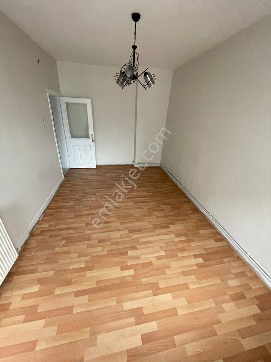 Arslan Emlak'tan 2+1 Ara Kat İçi Temiz Ve Yapılı Ön Cephe Daire - Görsel 7