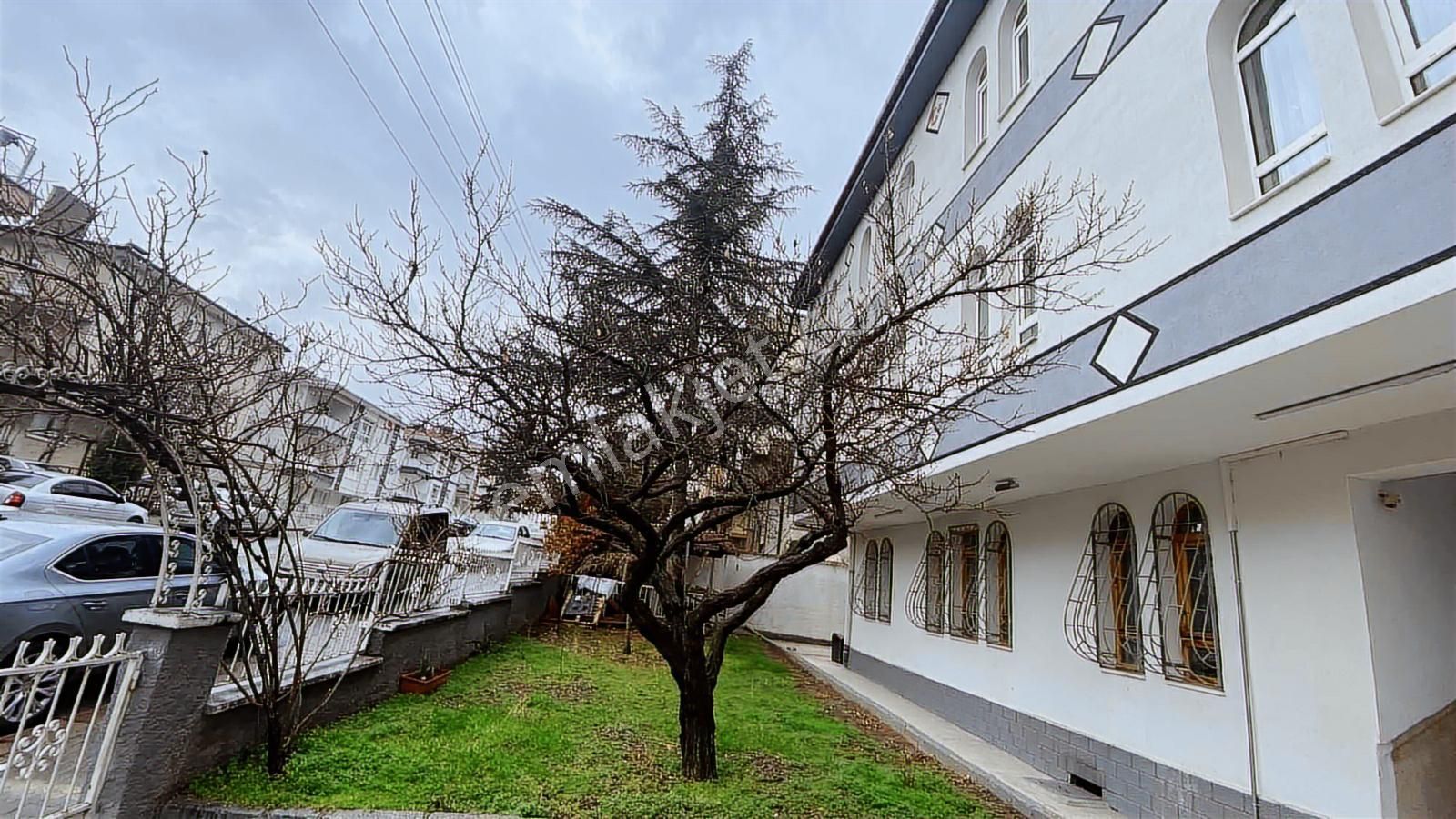 Arslan Emlaktan 3+1 Kiralık Daire - Görsel 2