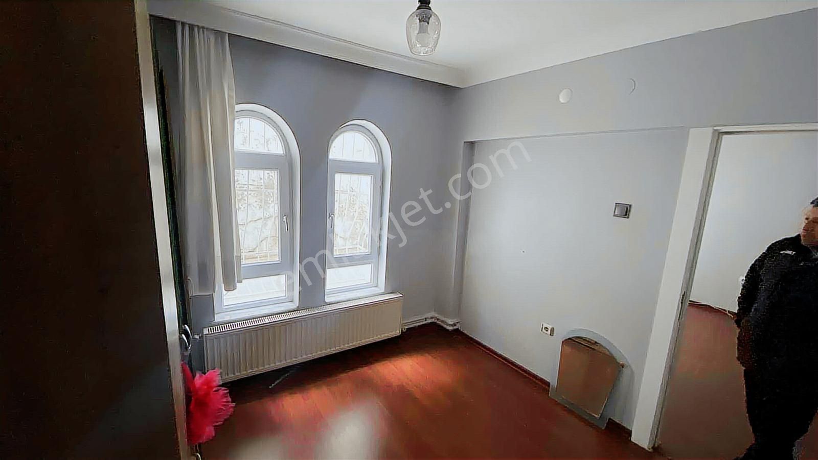 Arslan Emlaktan 3+1 Kiralık Daire - Görsel 12