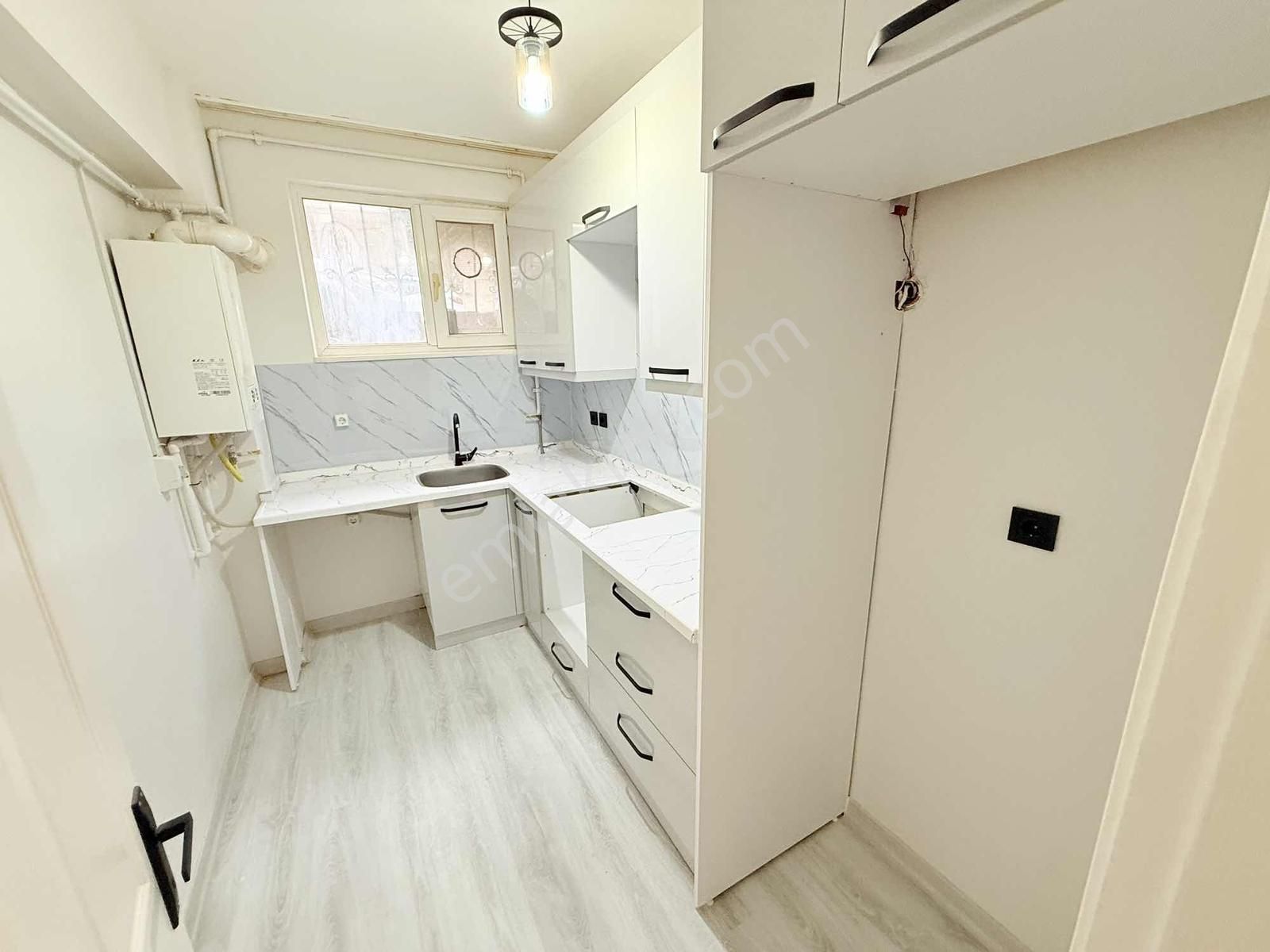 Pusula İnşaat'tan 50.mah 2+1 90 M2 Caddeye Yakın Bahçe Katı - Görsel 30