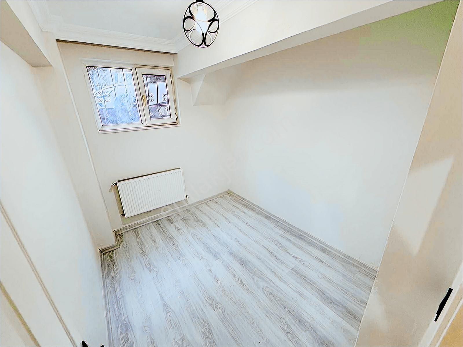 Pusula İnşaat'tan 50.mah 2+1 90 M2 Caddeye Yakın Bahçe Katı - Görsel 25