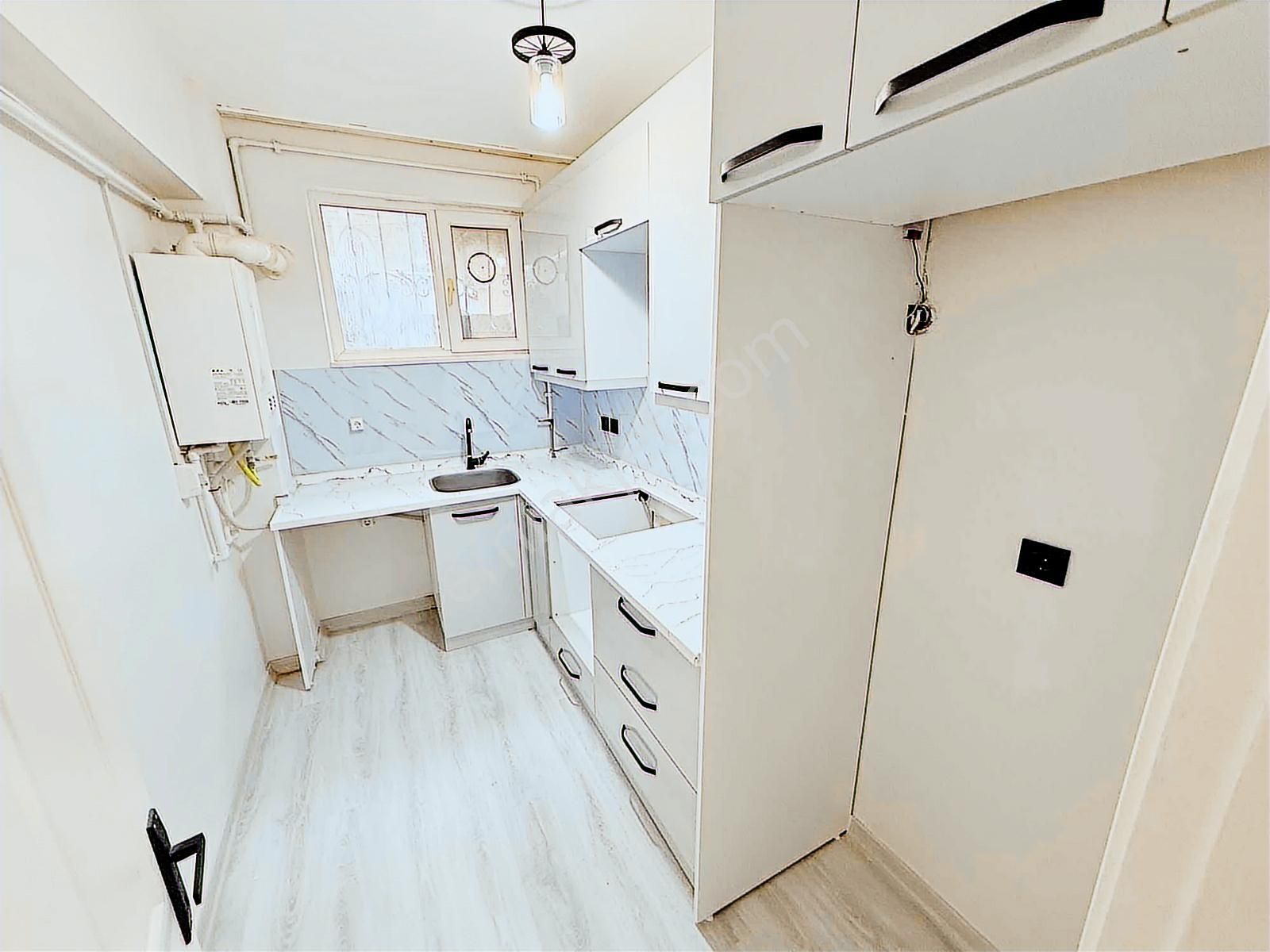 Pusula İnşaat'tan 50.mah 2+1 90 M2 Caddeye Yakın Bahçe Katı - Görsel 21