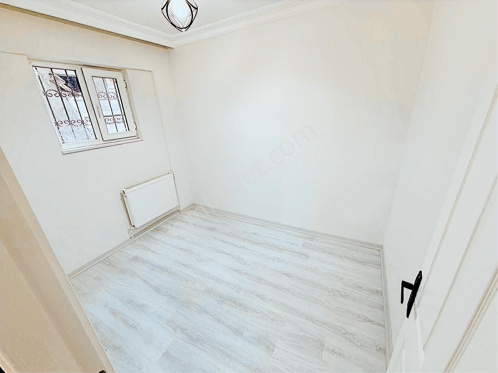 Pusula İnşaat'tan 50.mah 2+1 90 M2 Caddeye Yakın Bahçe Katı - Görsel 10