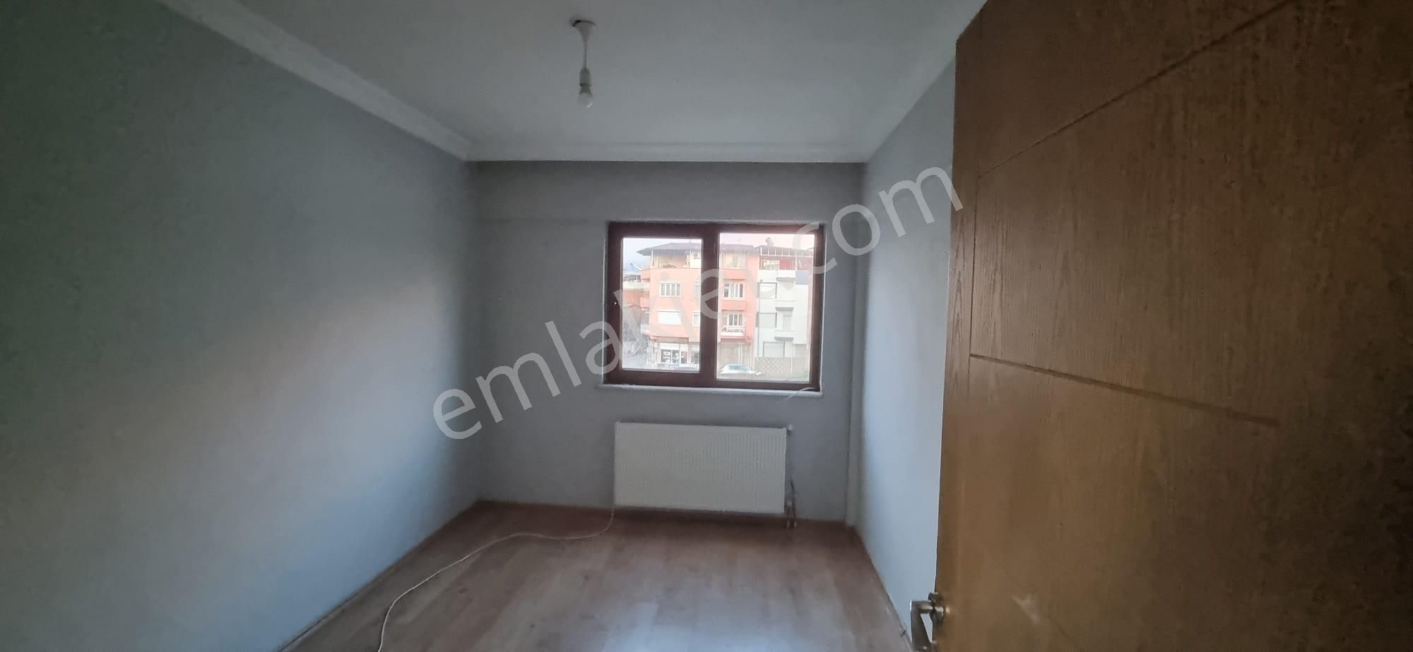 Tombul Emlaktan Cumhuriyet Mahallesinde Kiralık 2+1 Daire - Görsel 11