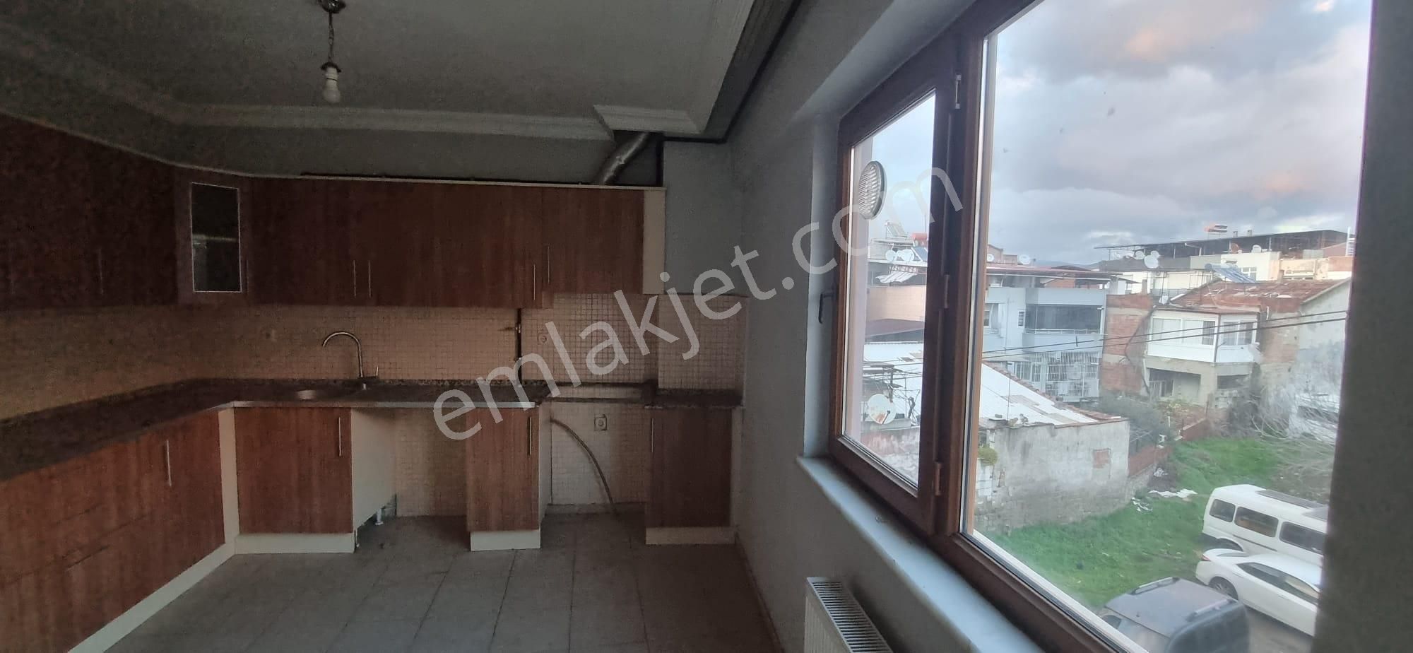 Tombul Emlaktan Cumhuriyet Mahallesinde Kiralık 2+1 Daire - Görsel 14