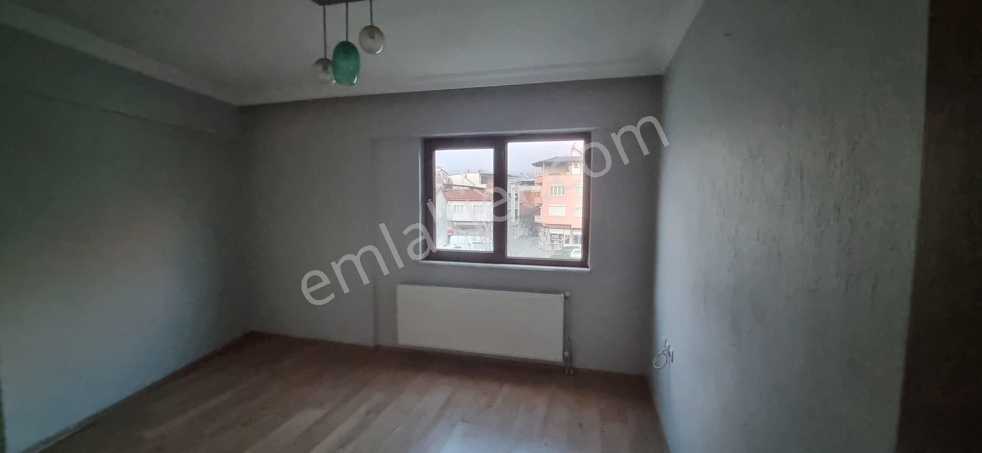 Tombul Emlaktan Cumhuriyet Mahallesinde Kiralık 2+1 Daire - Görsel 10