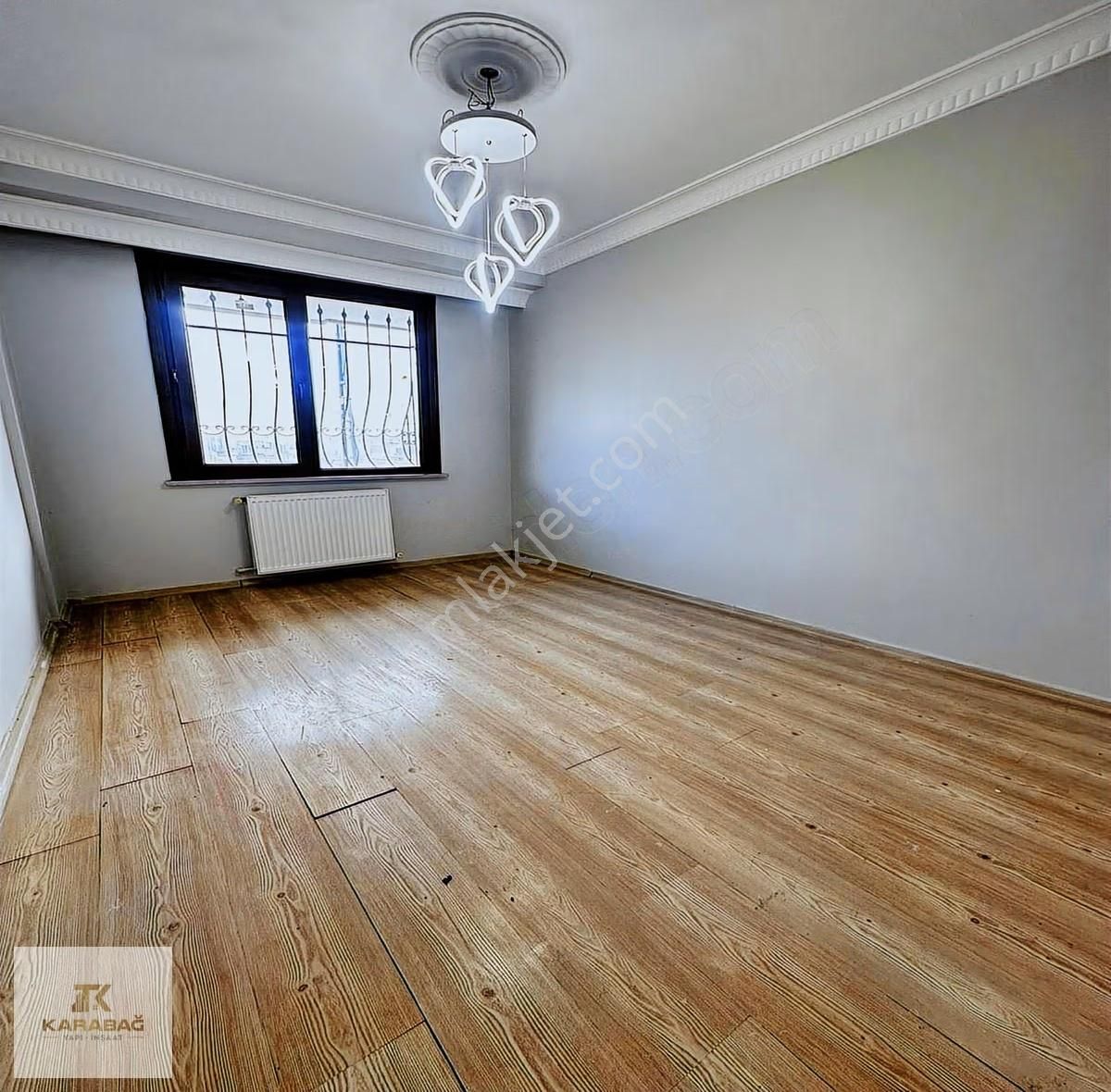 Esenyurt Kuruçeşme Mah.3+1 125m2 İskanlı Balkonlu Yüksek Giriş - Görsel 3