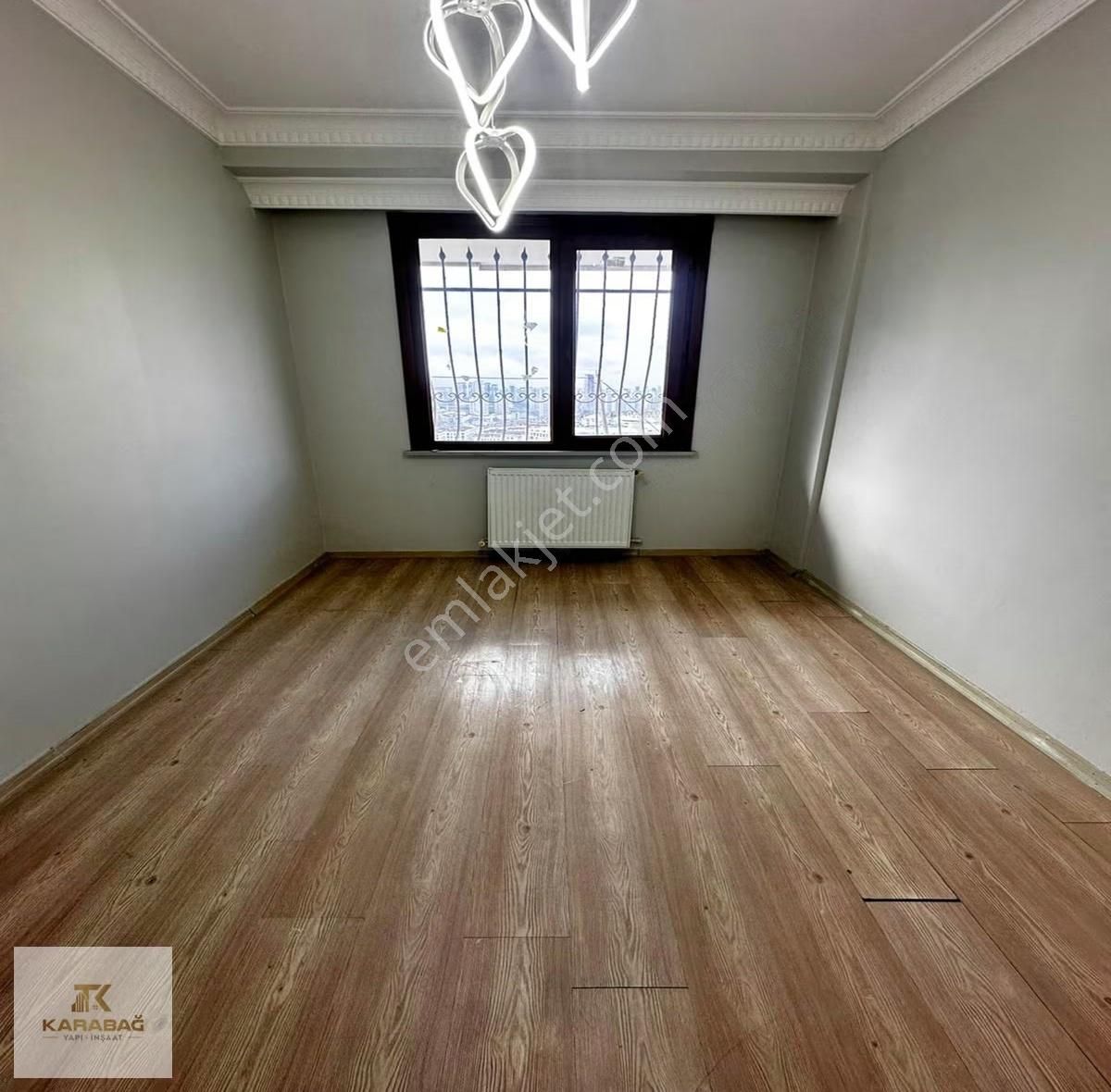Esenyurt Kuruçeşme Mah.3+1 125m2 İskanlı Balkonlu Yüksek Giriş - Görsel 4