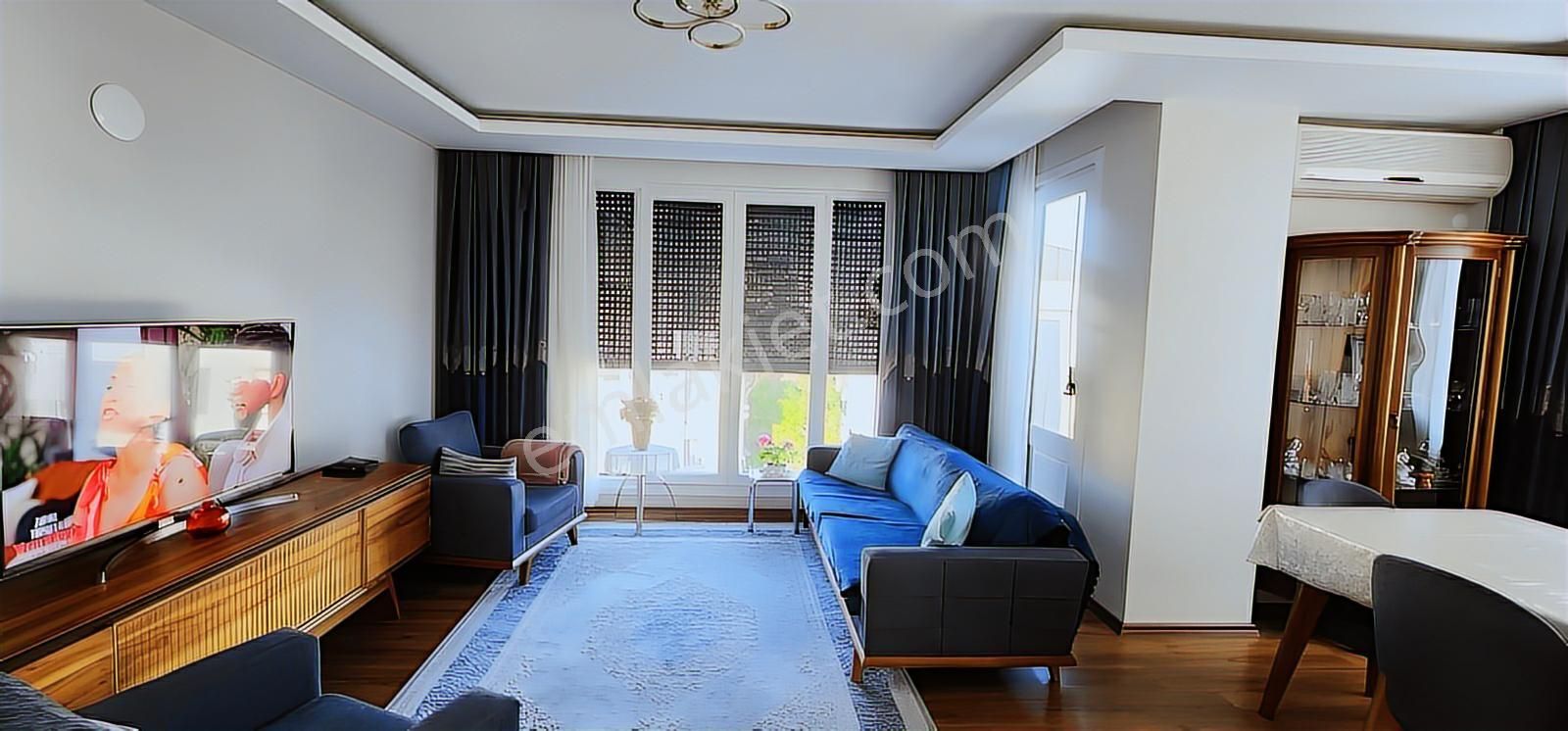 Kartaltepe'de Metro Metrobüse 200 Metre Mesafede 3+1 Ferah Daire