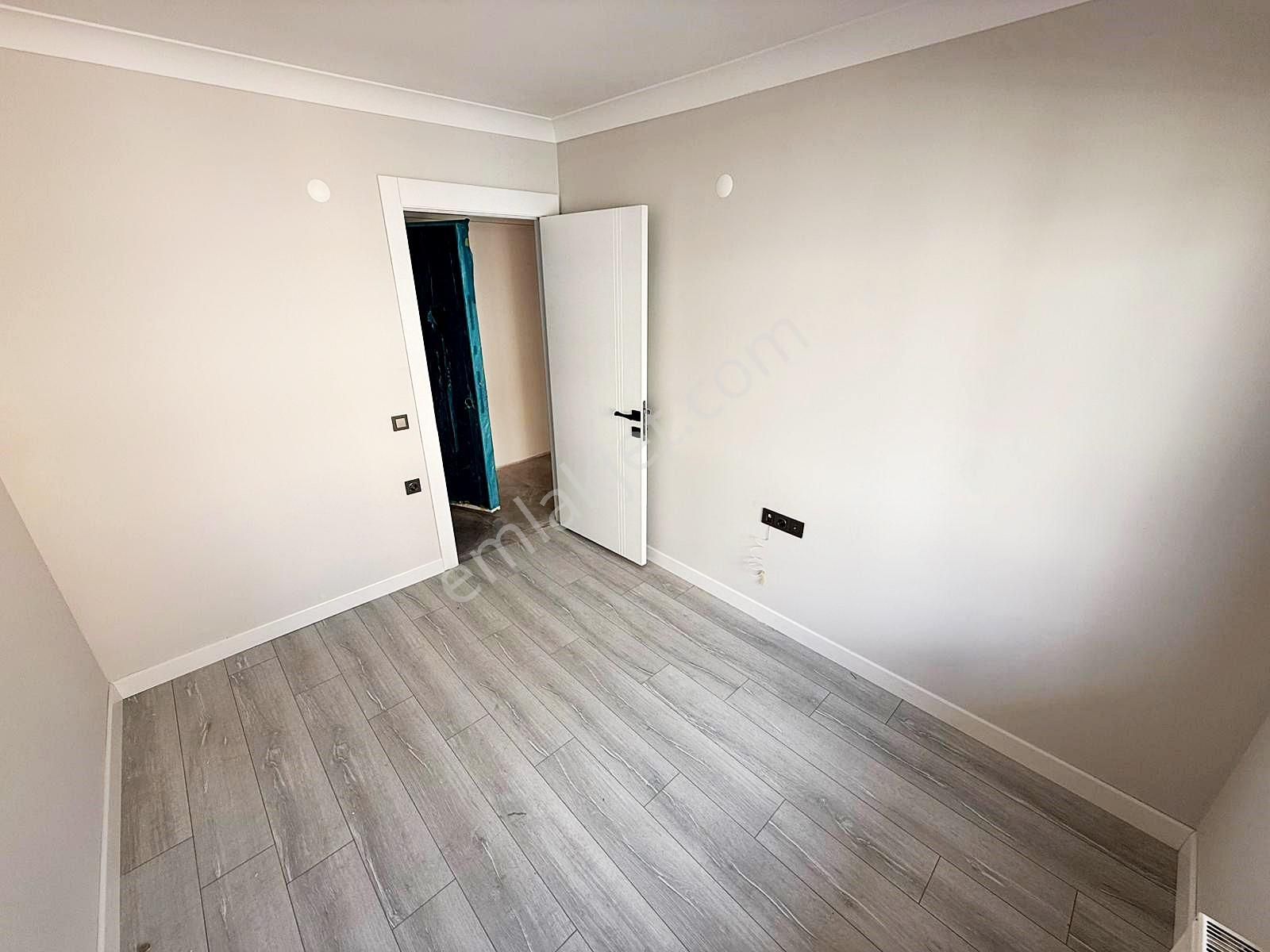 Tevfik Sağlam Cad. Lokman Hekim Hast. Yakını Yeni Bina 2+1 Acil - Görsel 8