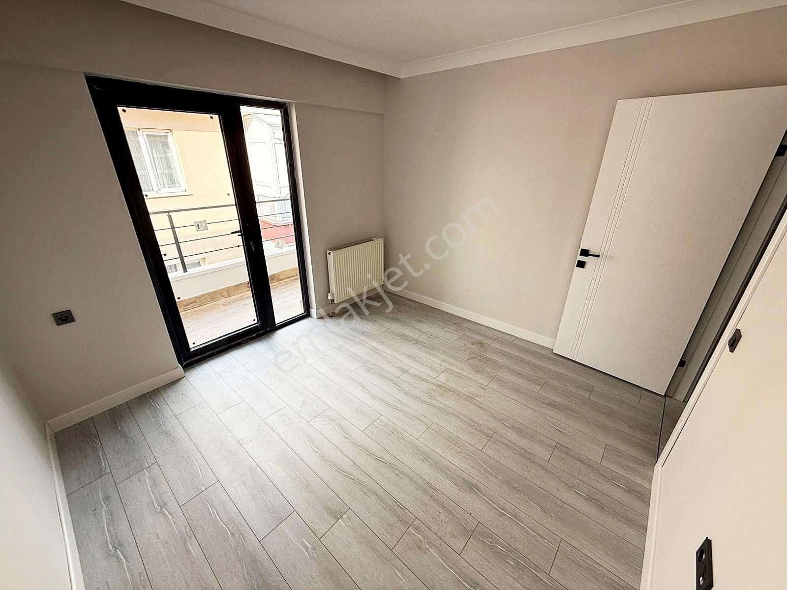 Tevfik Sağlam Cad. Lokman Hekim Hast. Yakını Yeni Bina 2+1 Acil - Görsel 5