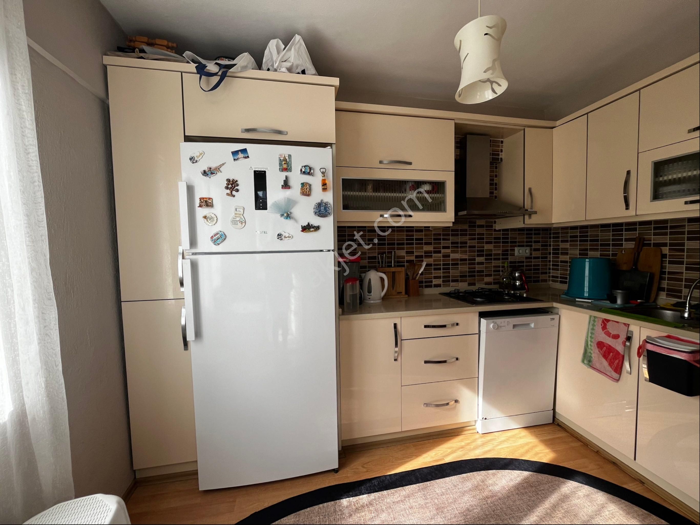 3+1 Aydınlık Boş Kiralık Daire - Görsel 10