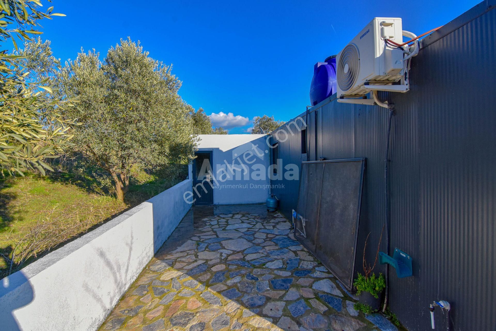 Selçuk Çamlık'ta İçinde Ev Olan Satılık Bahçe - Görsel 21