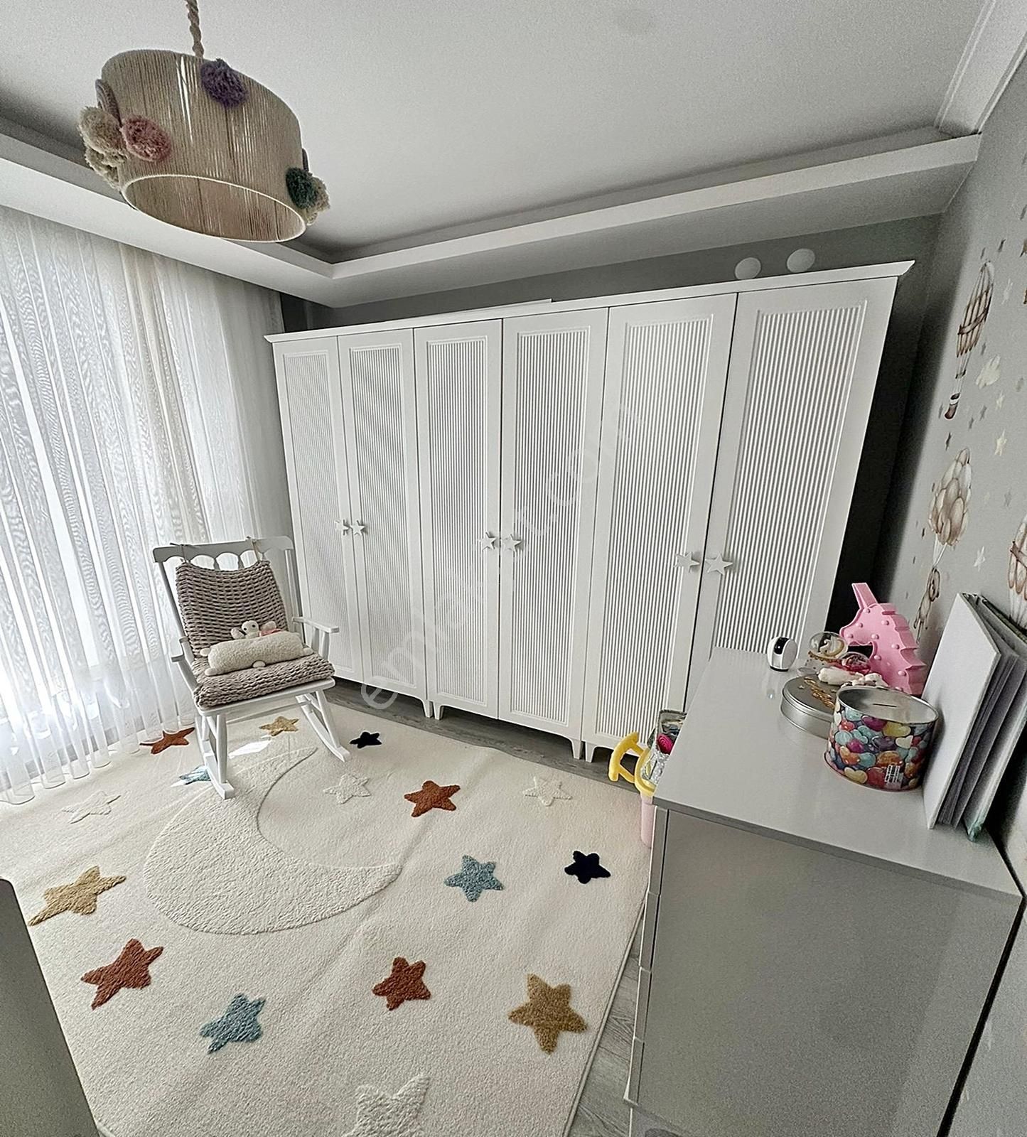 Karakaya Mahallesi'de Lüks Yapılı Merkezi Konumda Emsalsiz Daire - Görsel 28