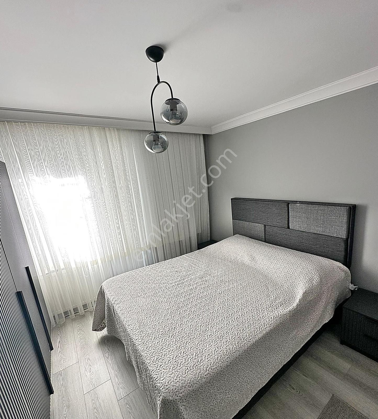 Karakaya Mahallesi'de Lüks Yapılı Merkezi Konumda Emsalsiz Daire - Görsel 5