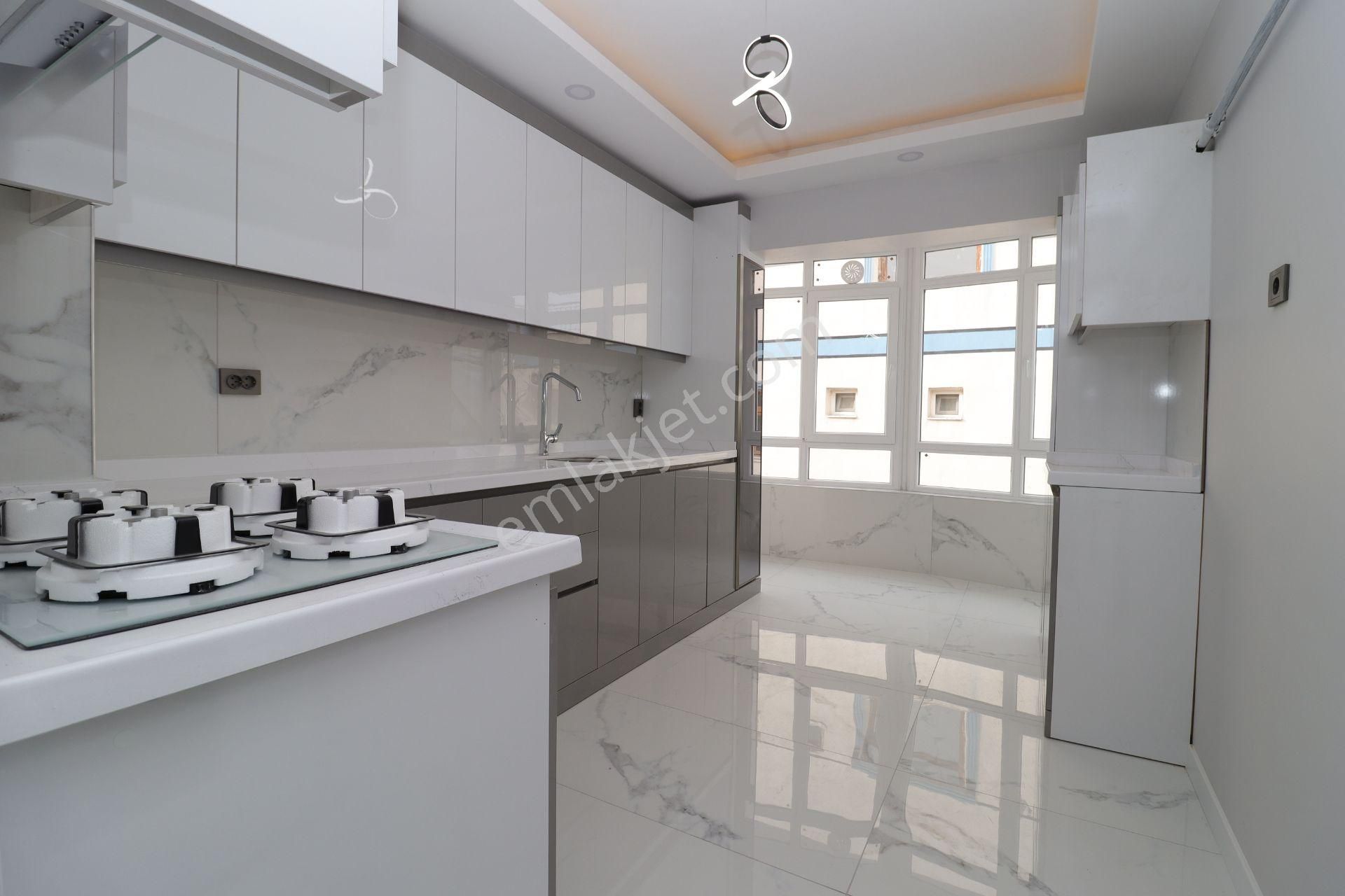 Akif'ten Etimesgut Elvan'da Yht Yakını Full+full Yapılı 3+1satılık Daire - Görsel 3