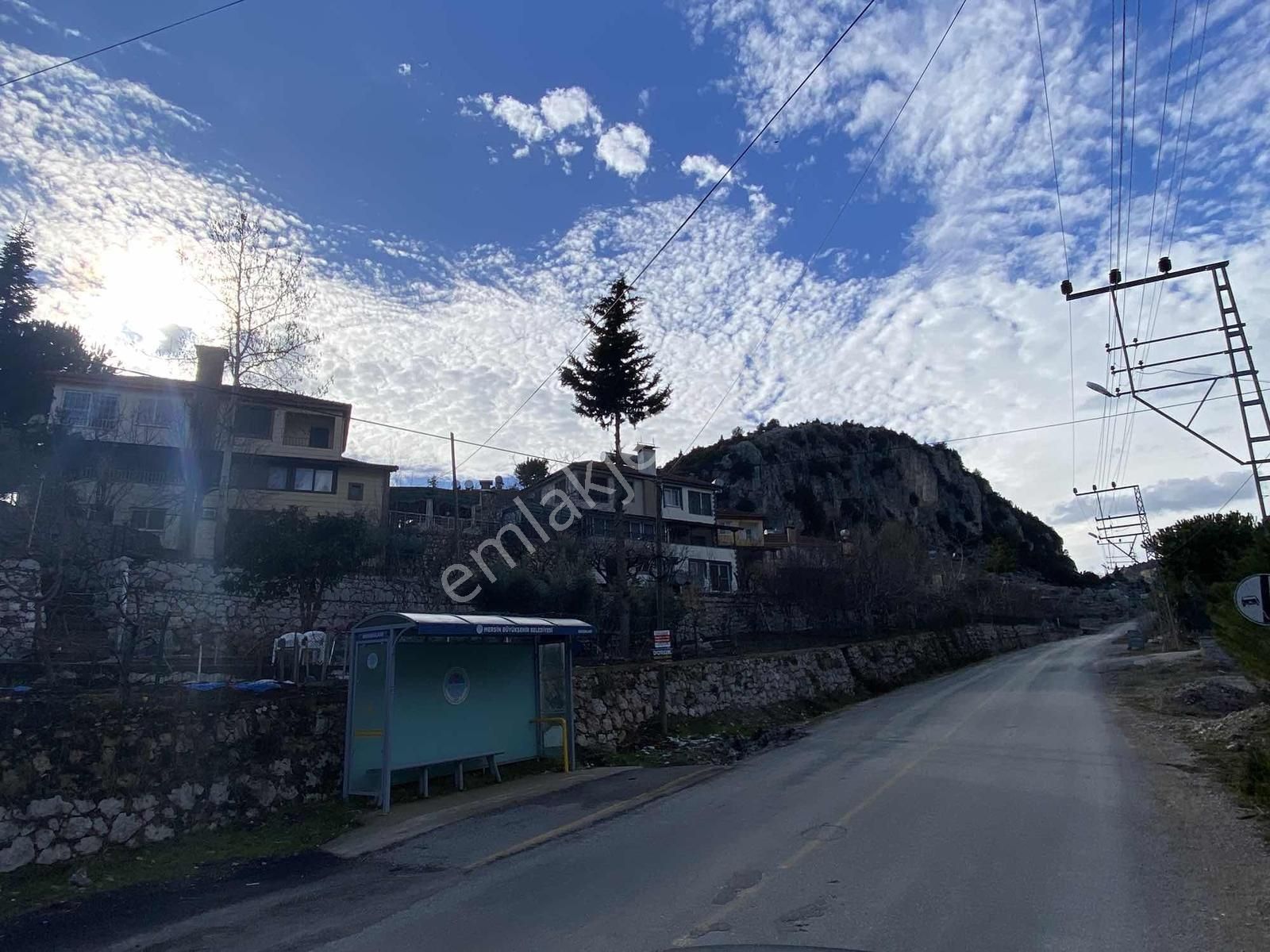 New Formdan Dağ Ve Doğa Manzaralı Satılık Villa - Görsel 6