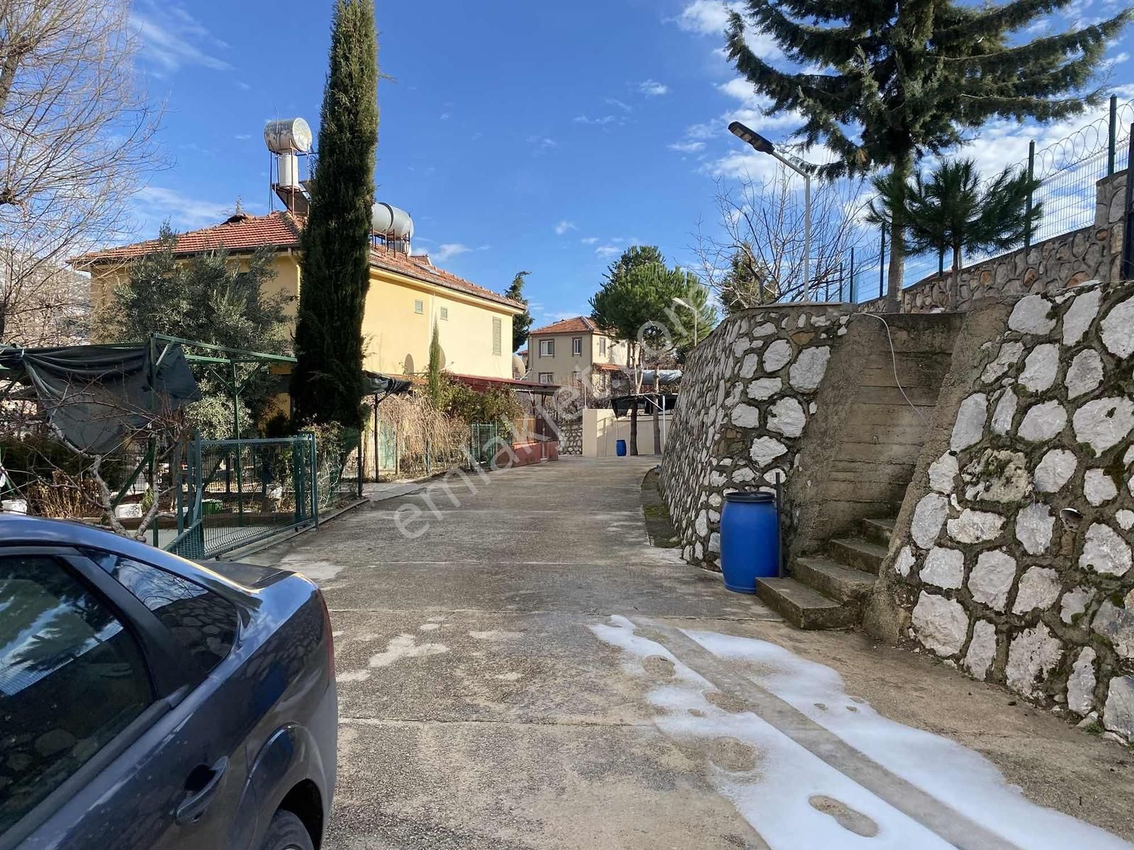 New Formdan Dağ Ve Doğa Manzaralı Satılık Villa - Görsel 29