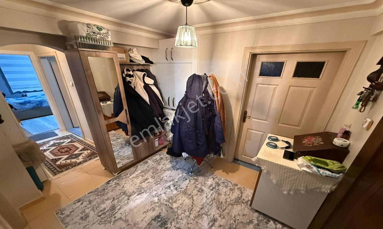 Osmangazi Mahallesinde Kat Konumunda İskanlı Cadde Yakını 3+1 - Görsel 22