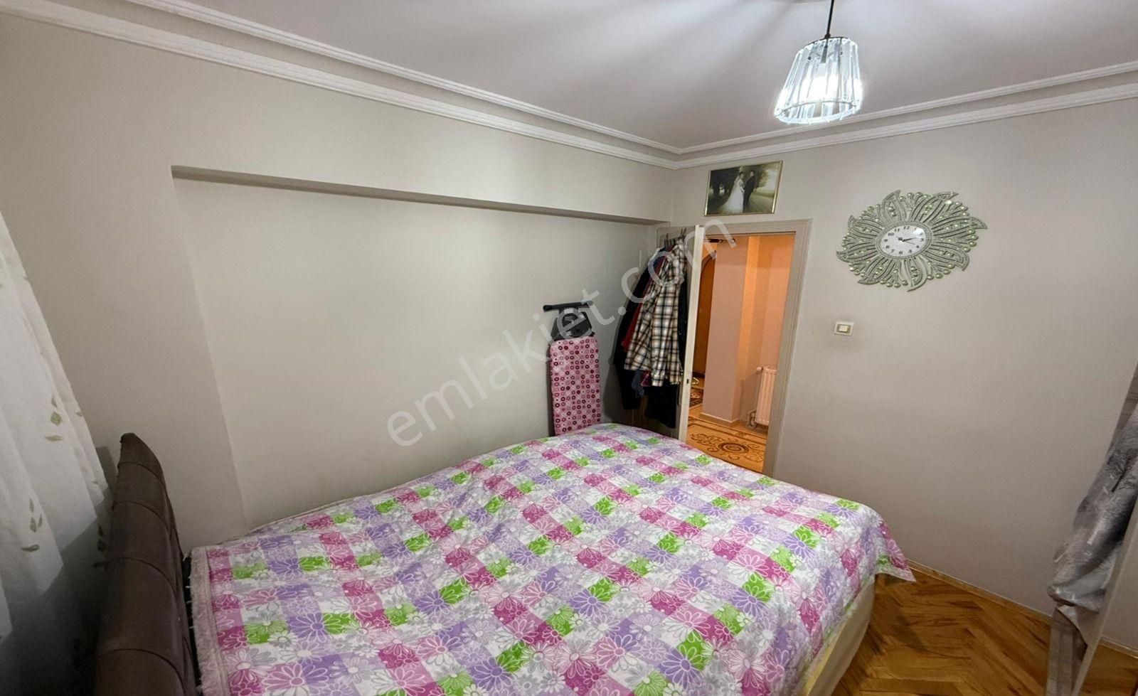 Osmangazi Mahallesinde Kat Konumunda İskanlı Cadde Yakını 3+1 - Görsel 13