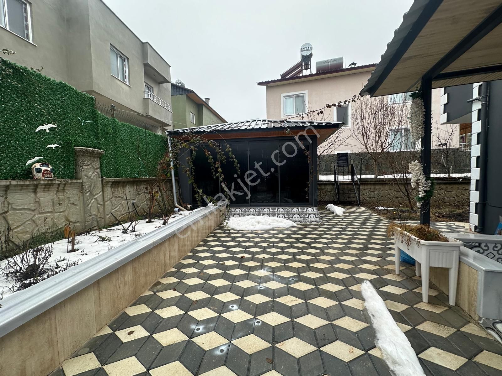 New Formdan Gözne Karatepede Satılık 4+1 Dubleks Eşyalı Villa - Görsel 14