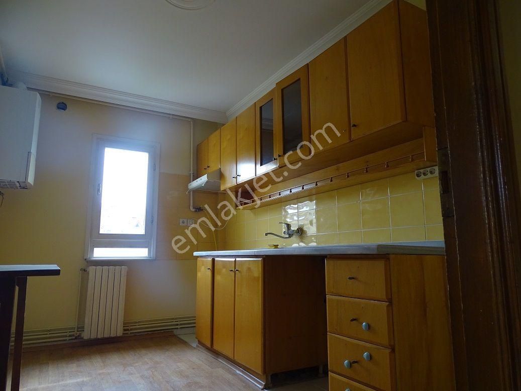 İstinye Boğaziçi Sitesi 4+1 Çatı Dubleks Kombili Daire - Görsel 8