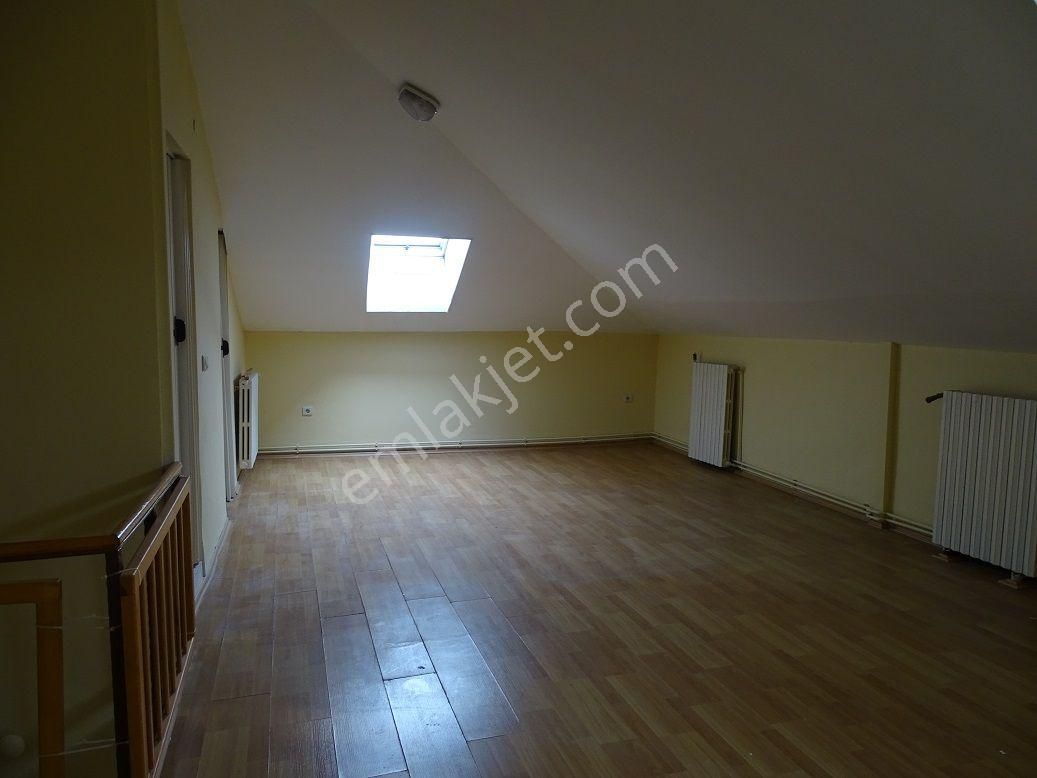 İstinye Boğaziçi Sitesi 4+1 Çatı Dubleks Kombili Daire - Görsel 18