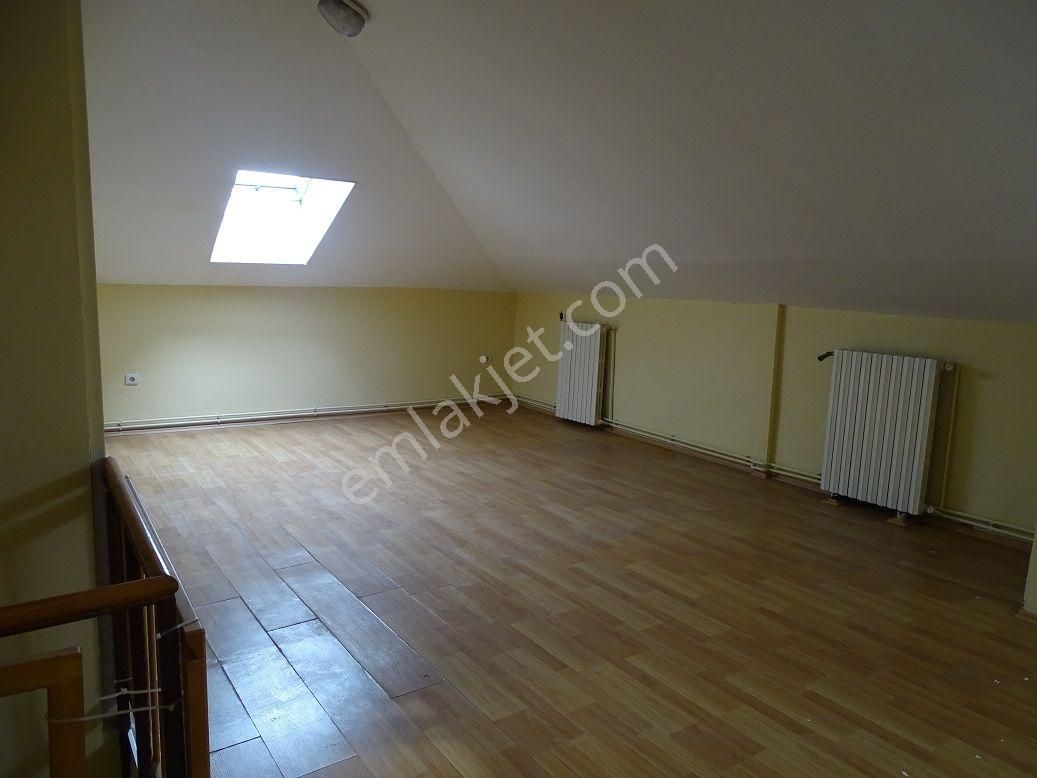 İstinye Boğaziçi Sitesi 4+1 Çatı Dubleks Kombili Daire - Görsel 19