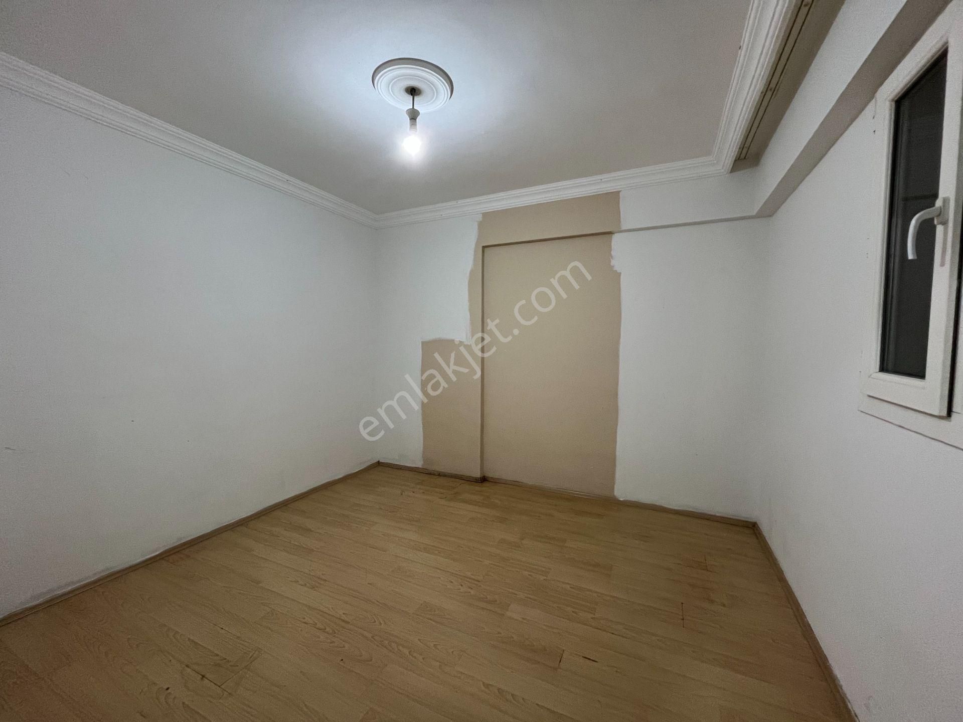 Seferihisar Pazar Yerinde, Teraslı Ve Balkonlu Satılık 3+1 Daire - Görsel 9