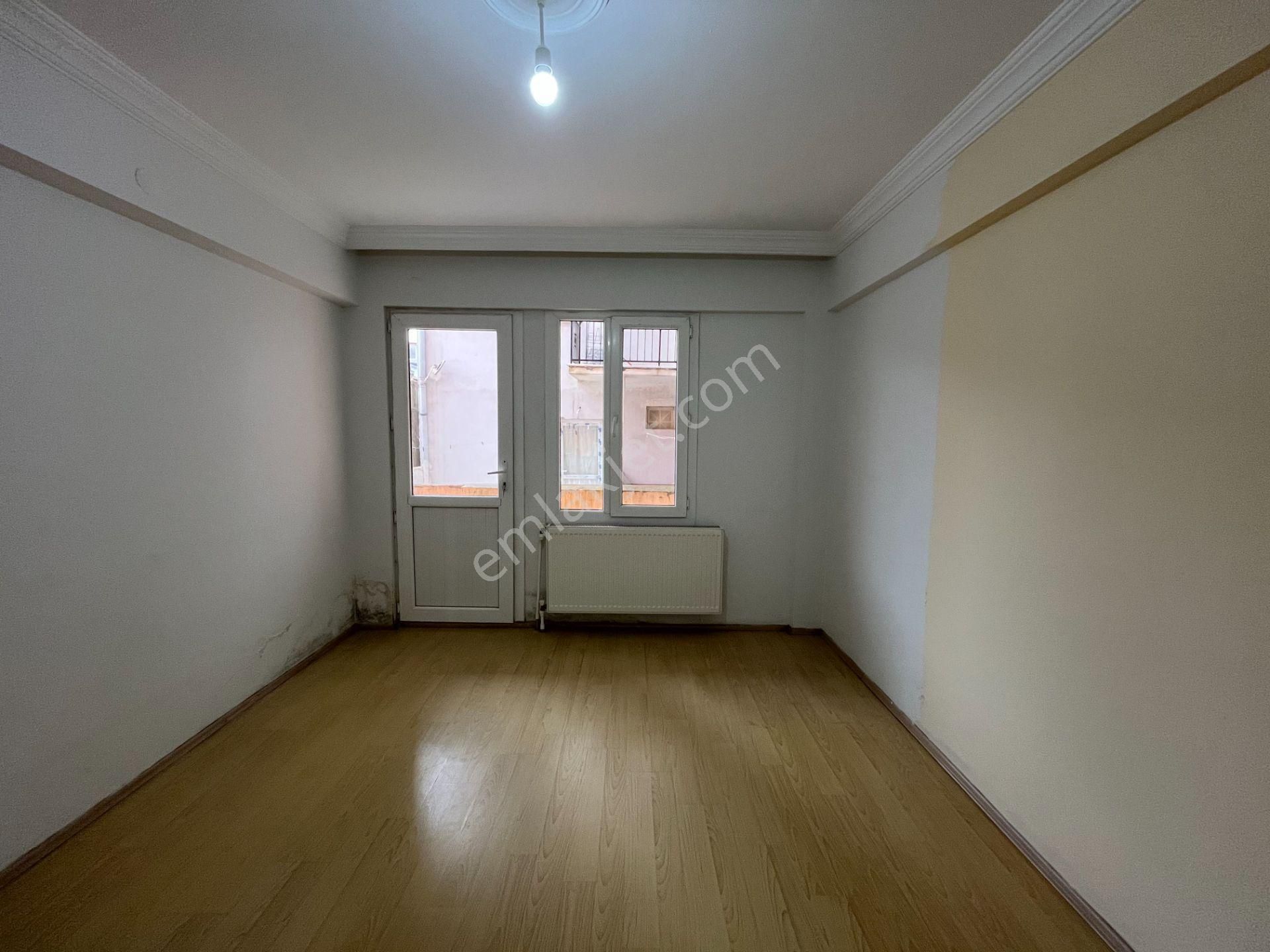 Seferihisar Pazar Yerinde, Teraslı Ve Balkonlu Satılık 3+1 Daire - Görsel 12