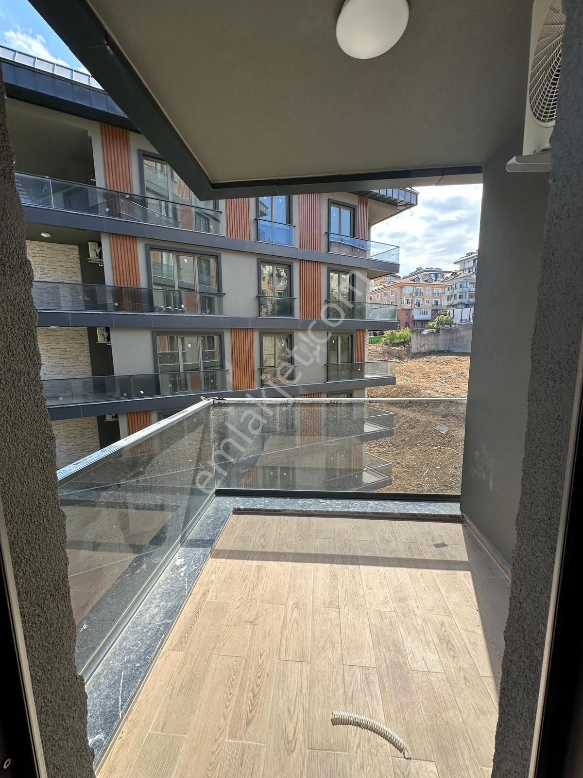 Hasbahçe Çengelköy Sitesinde 2+1 Lüks Sıfır Daire... - Görsel 9