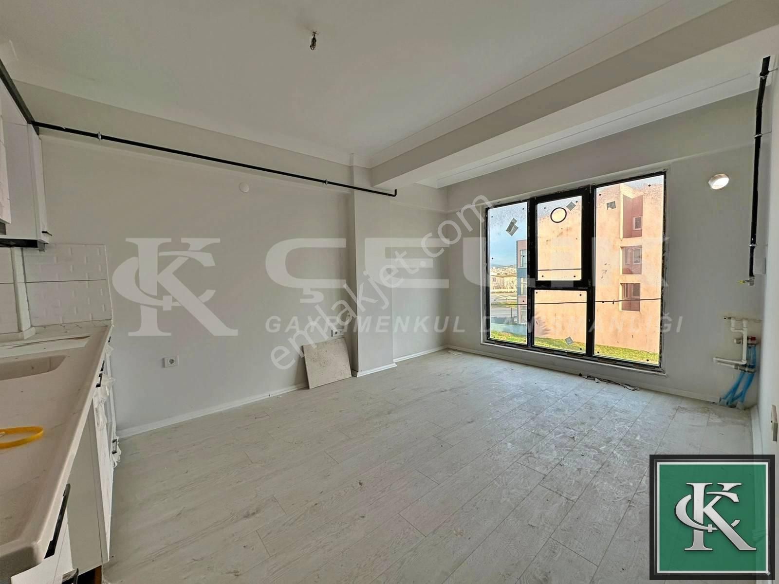 Çelik'ten Erdek Cad 1+1 Arakat Ön Cephe Kupon Acil Satılık Daire - Görsel 24