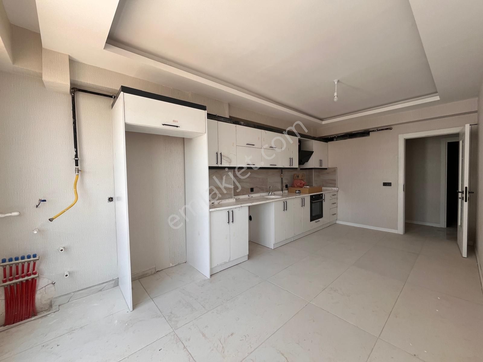 Erenköy Mahallesinde 4+1 Ayrı Girişli Dubleks Sıfır Daire - Görsel 4