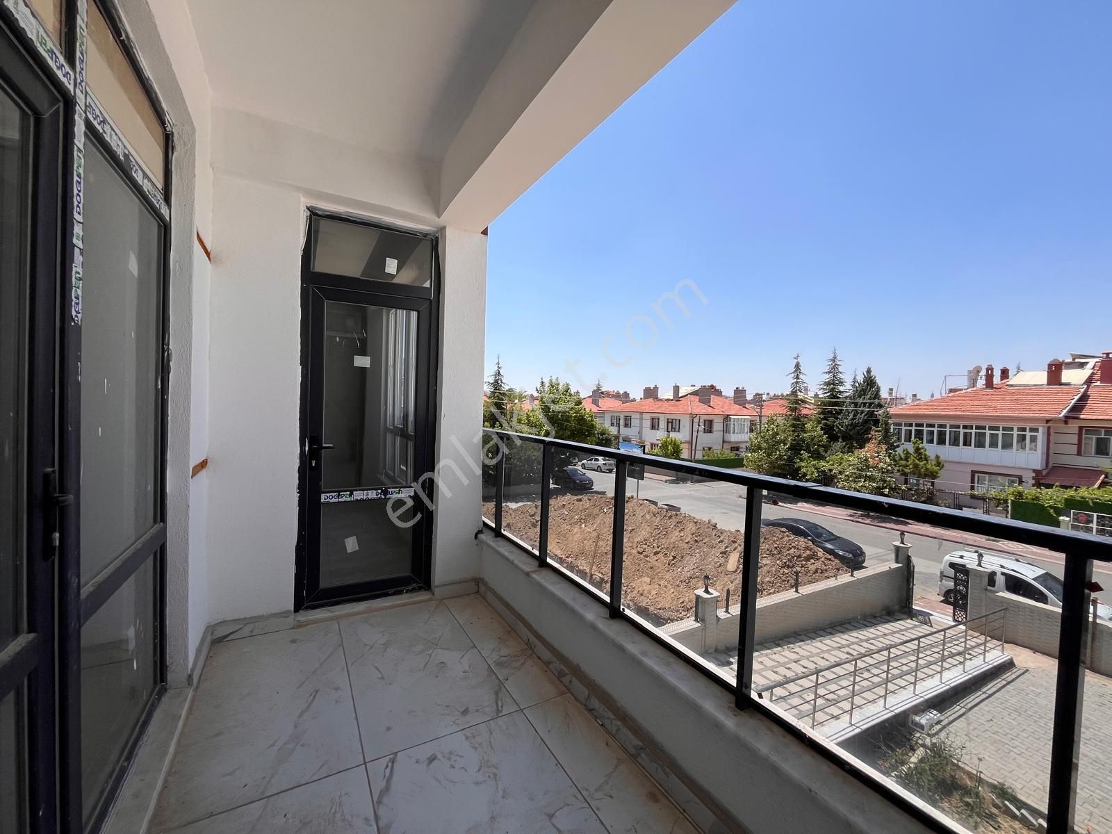 Erenköy Mahallesinde 4+1 Ayrı Girişli Dubleks Sıfır Daire - Görsel 15