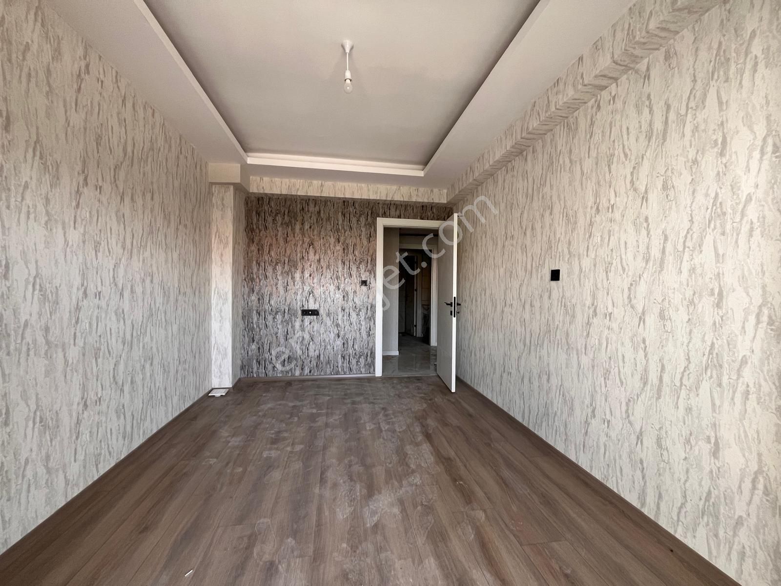 Erenköy Mahallesinde 4+1 Ayrı Girişli Dubleks Sıfır Daire - Görsel 14