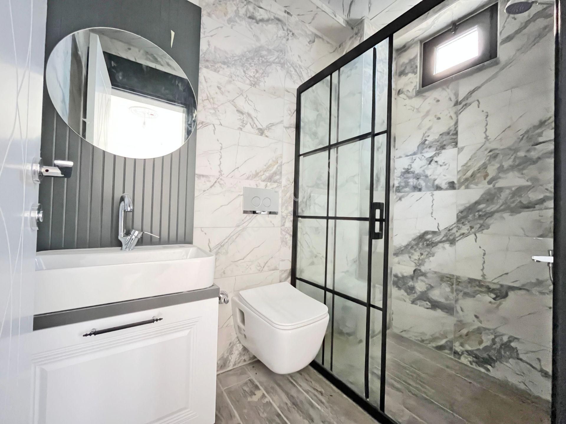 💥💥 Güç Gayrimenkul'den Akçay'da Cam Balkonlu Lüx Tasarımıyla Sıfır Satılık 2+1 Daire - Görsel 22