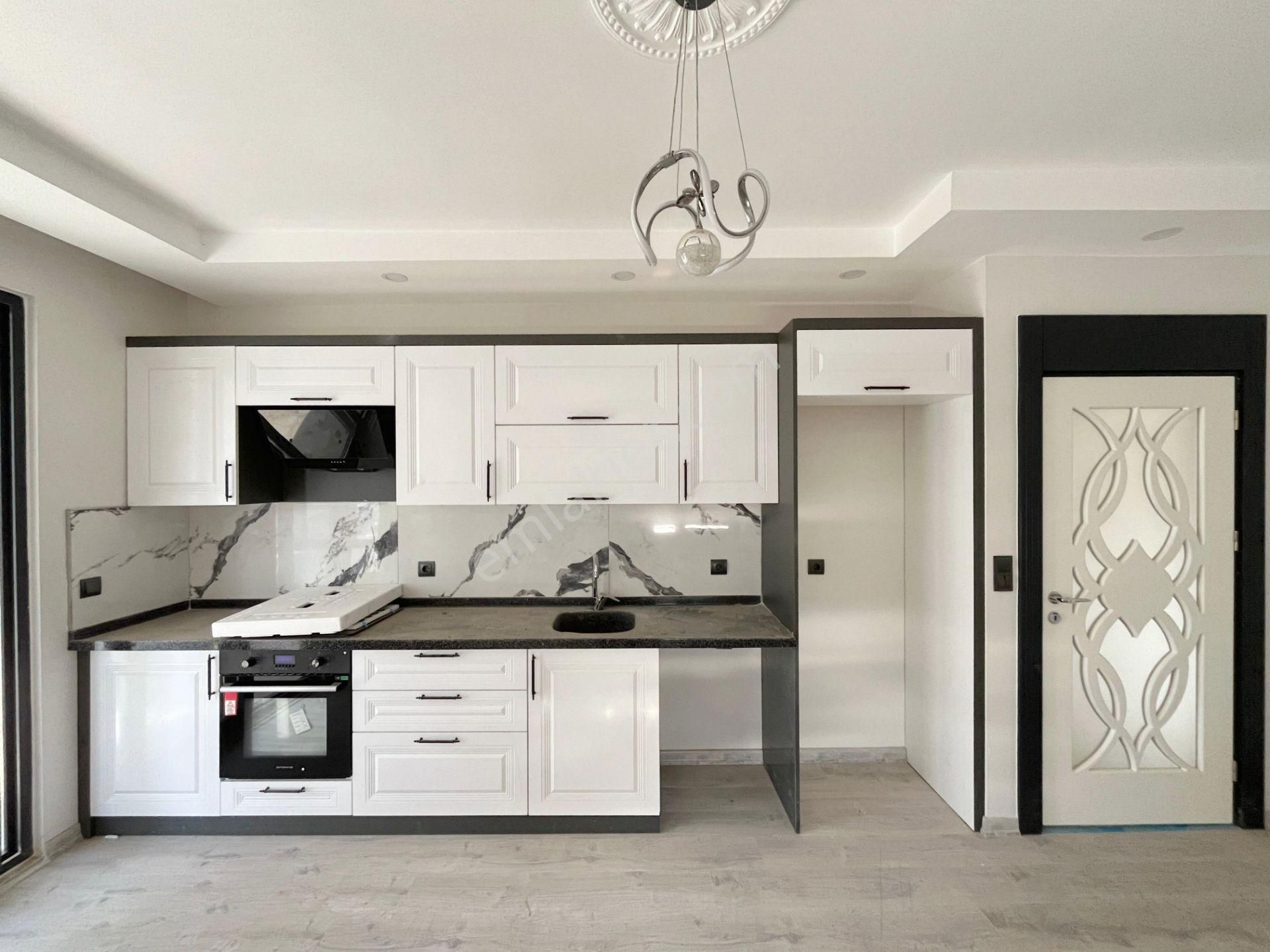 💥💥 Güç Gayrimenkul'den Akçay'da Cam Balkonlu Lüx Tasarımıyla Sıfır Satılık 2+1 Daire - Görsel 10