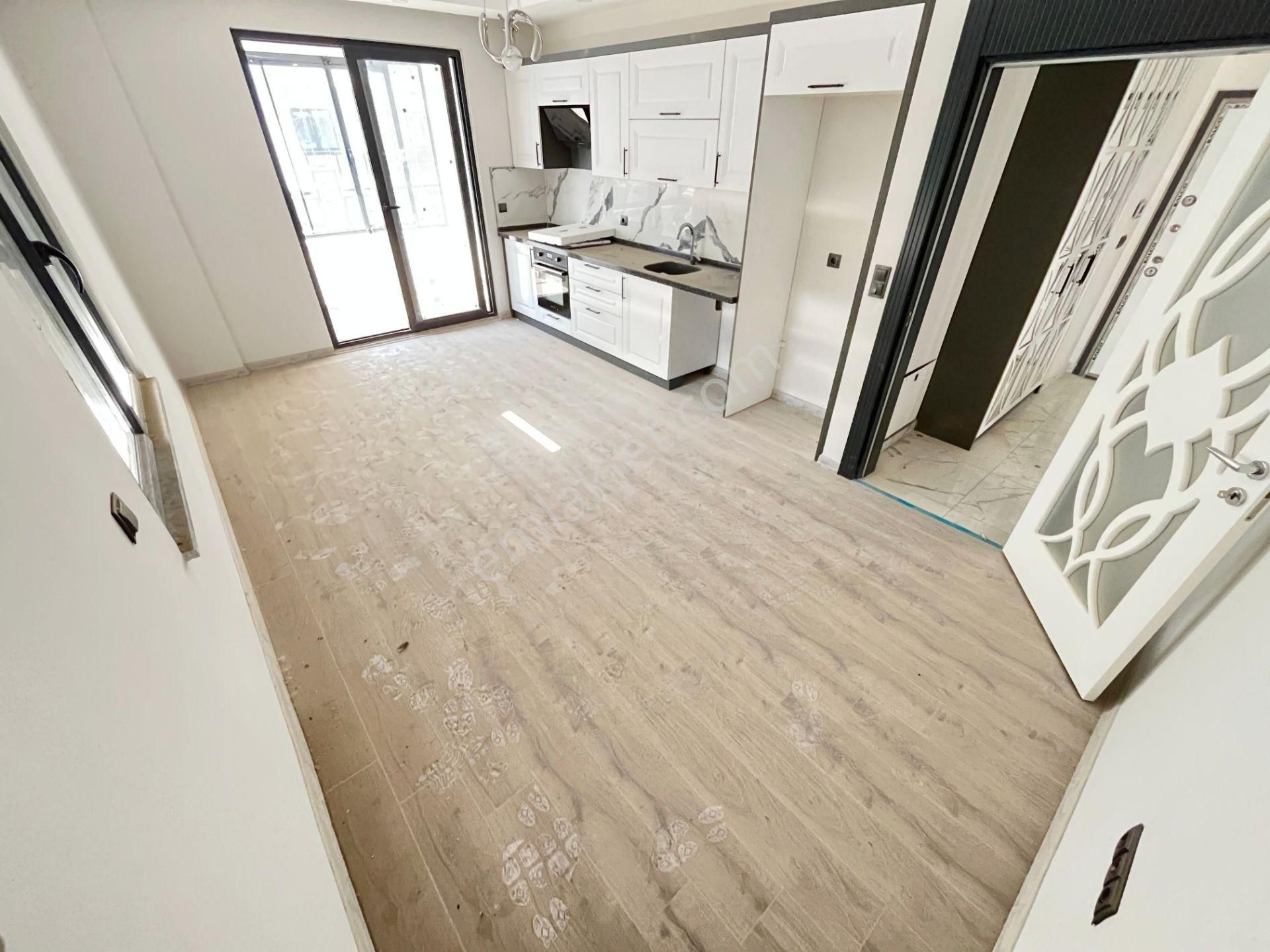 💥💥 Güç Gayrimenkul'den Akçay'da Cam Balkonlu Lüx Tasarımıyla Sıfır Satılık 2+1 Daire - Görsel 3