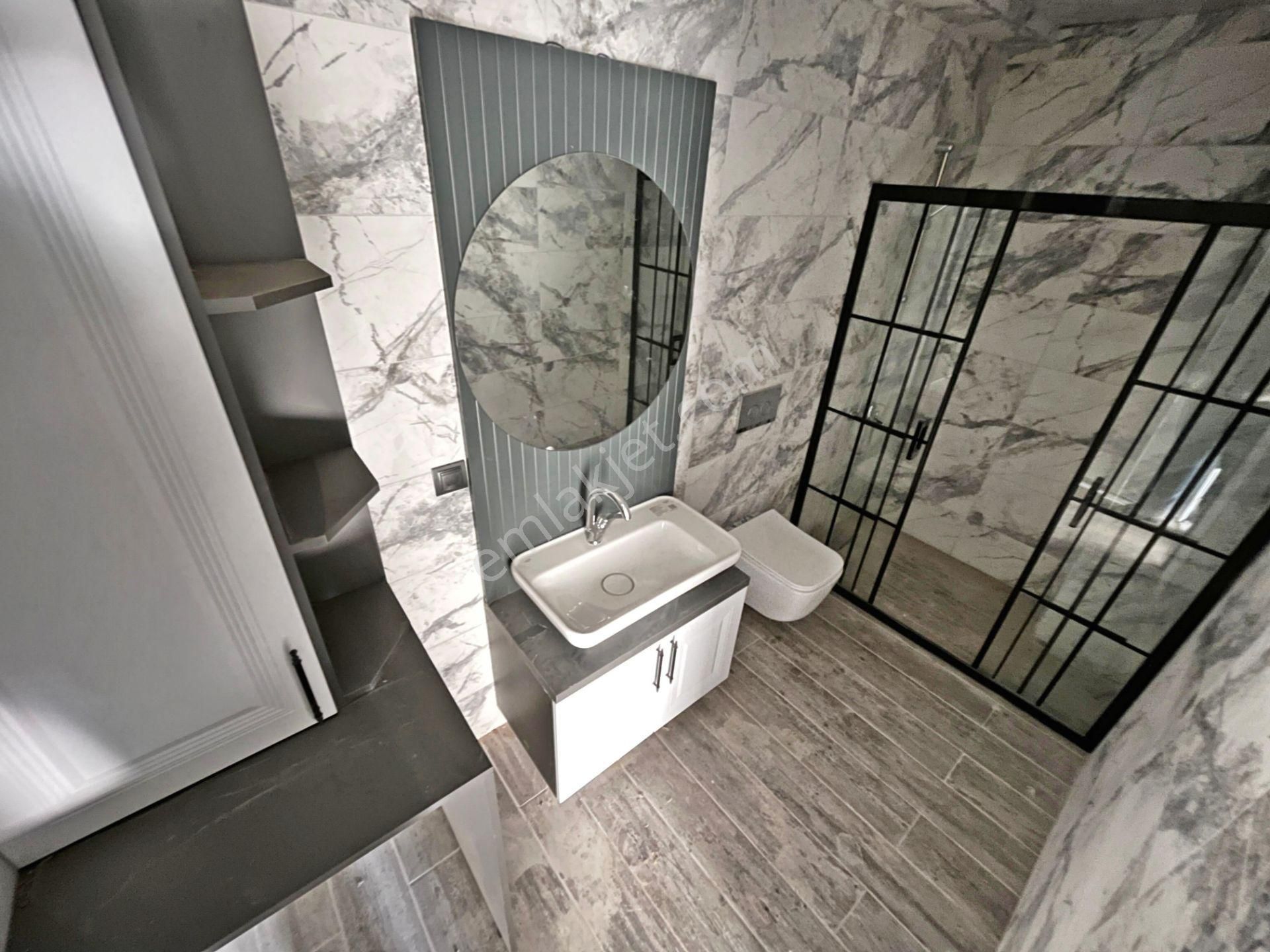 💥💥 Güç Gayrimenkul'den Akçay'da Cam Balkonlu Lüx Tasarımıyla Sıfır Satılık 2+1 Daire - Görsel 18