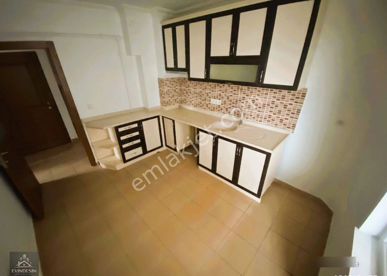 Bağlarbaşı Mahallesinde 4+1 Ön Cephe Yapılı Dubleks - Görsel 8