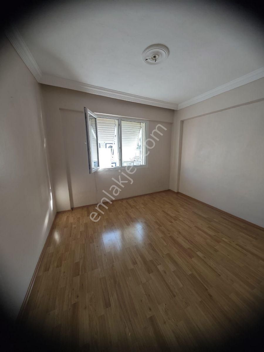 Güzelyalı Ortaokulu Yakını Köşe Kullanımlı 2+1 Daire - Görsel 7