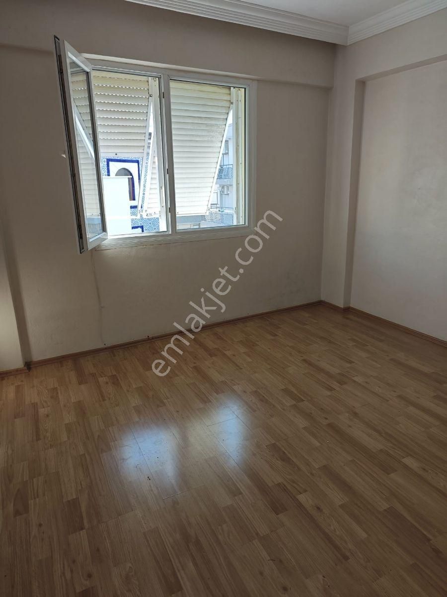 Güzelyalı Ortaokulu Yakını Köşe Kullanımlı 2+1 Daire - Görsel 21