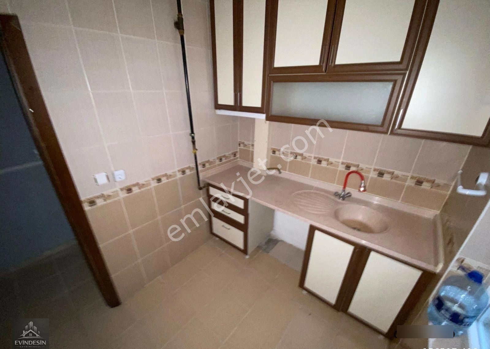 Şenlik Mah Gürkan Sokakta 1.kat 3+1 Satılık Daire - Görsel 7